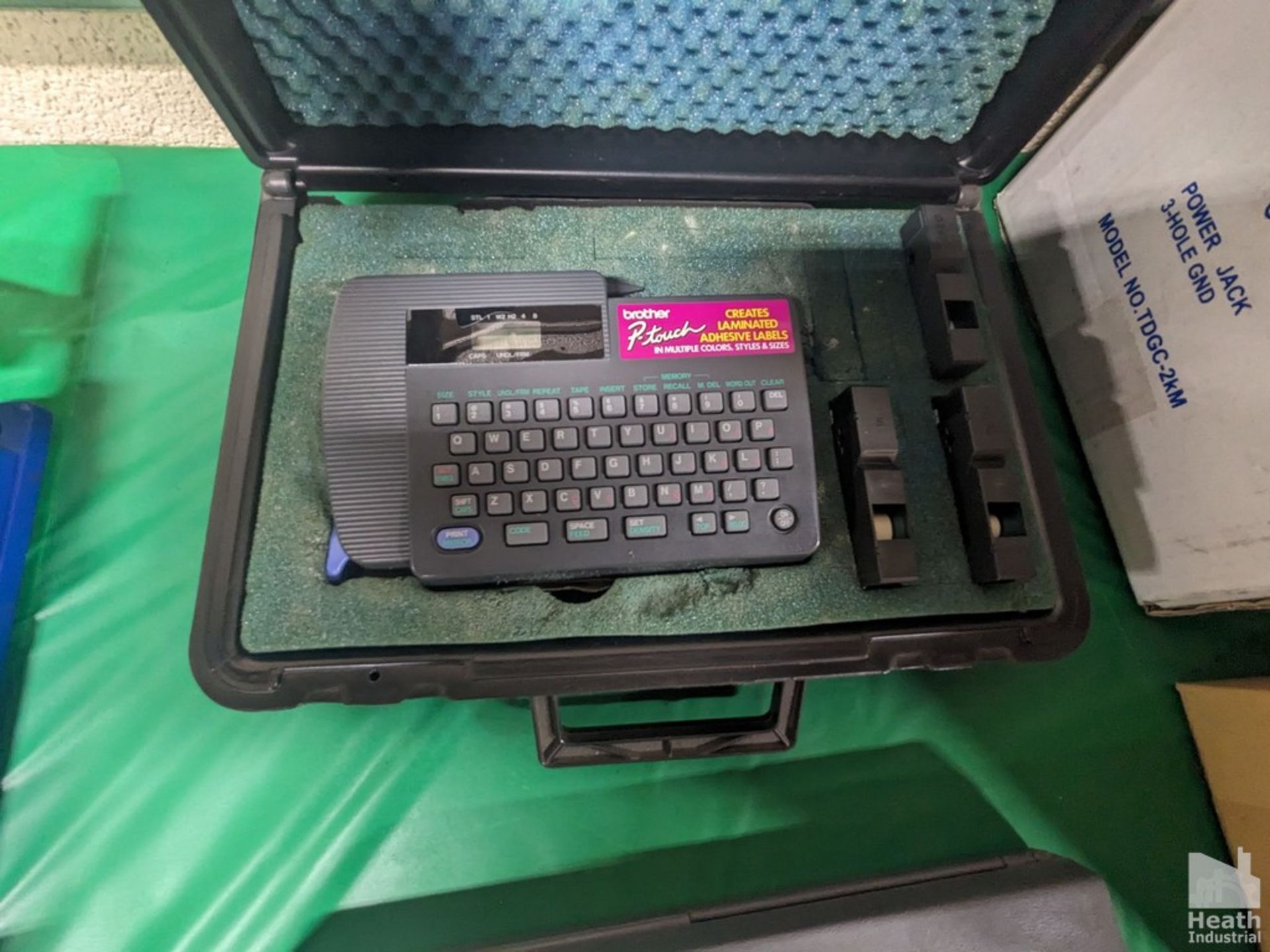 BROTHER P-TOUCH LABELER