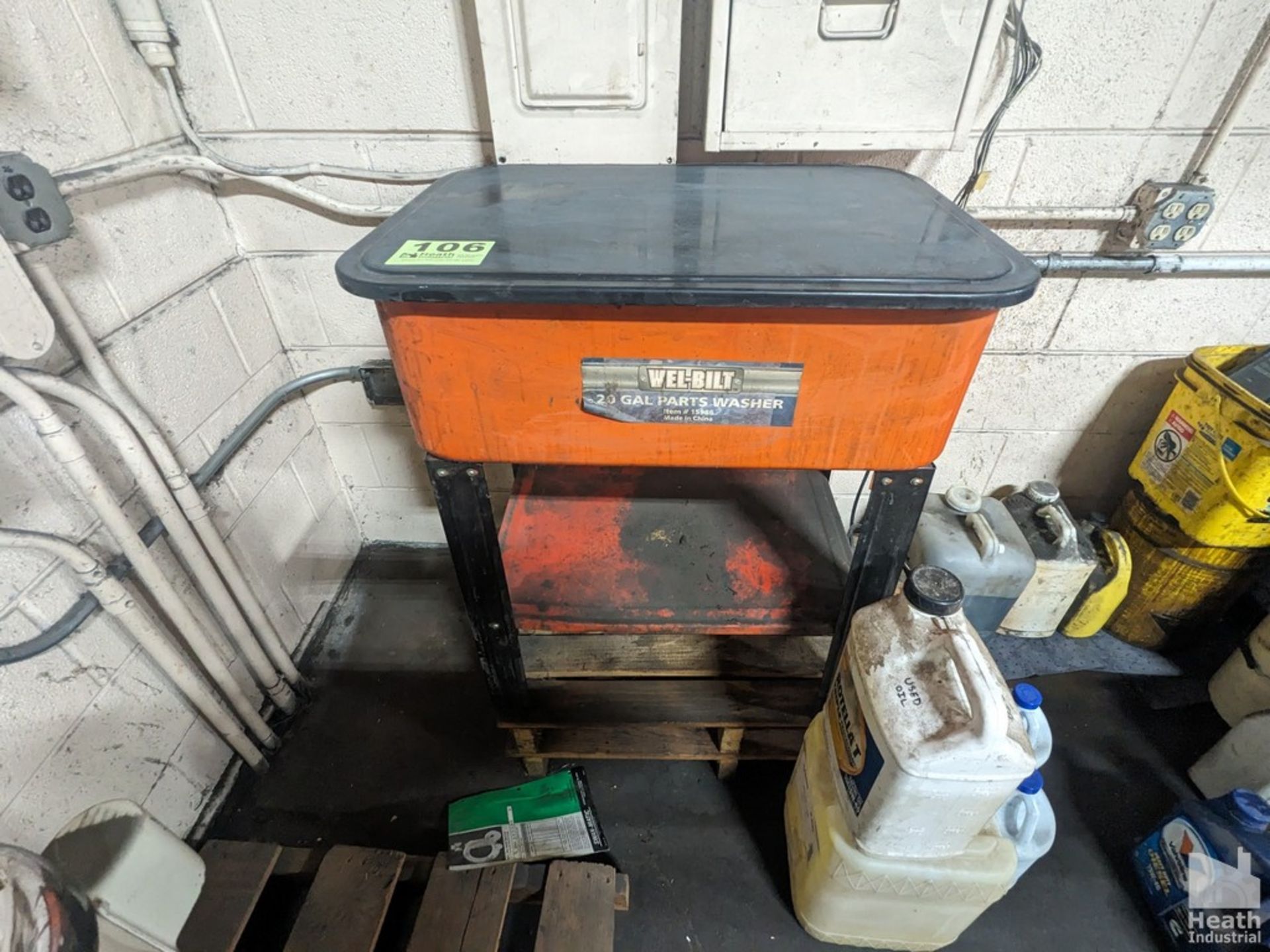 WEL-BILT 20 GALLON PARTS WASHER WITH RECIRULATOR PUMP - Image 2 of 3