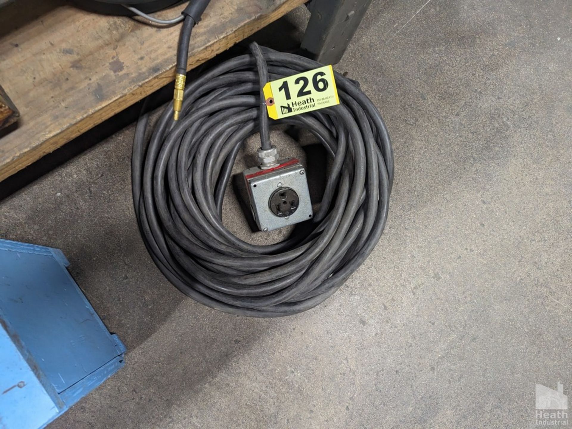 LARGE HEAVY DUTY 50 AMP 250 VOLT EXTENSION CABLE