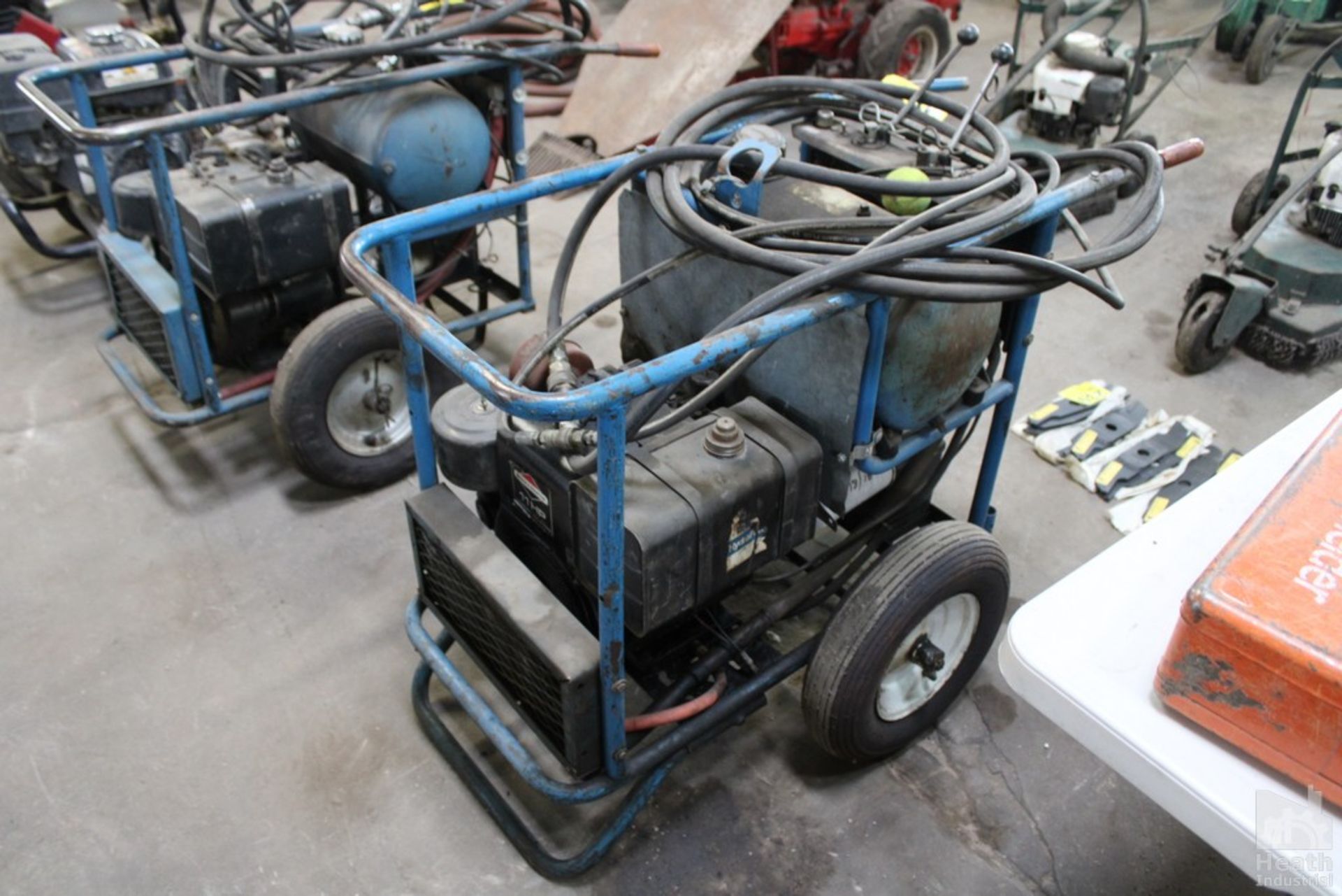 ROOFTOP HOIST SYSTEM WITH RAM, HYDRO-PAK & CABLE PULLER - Image 5 of 10