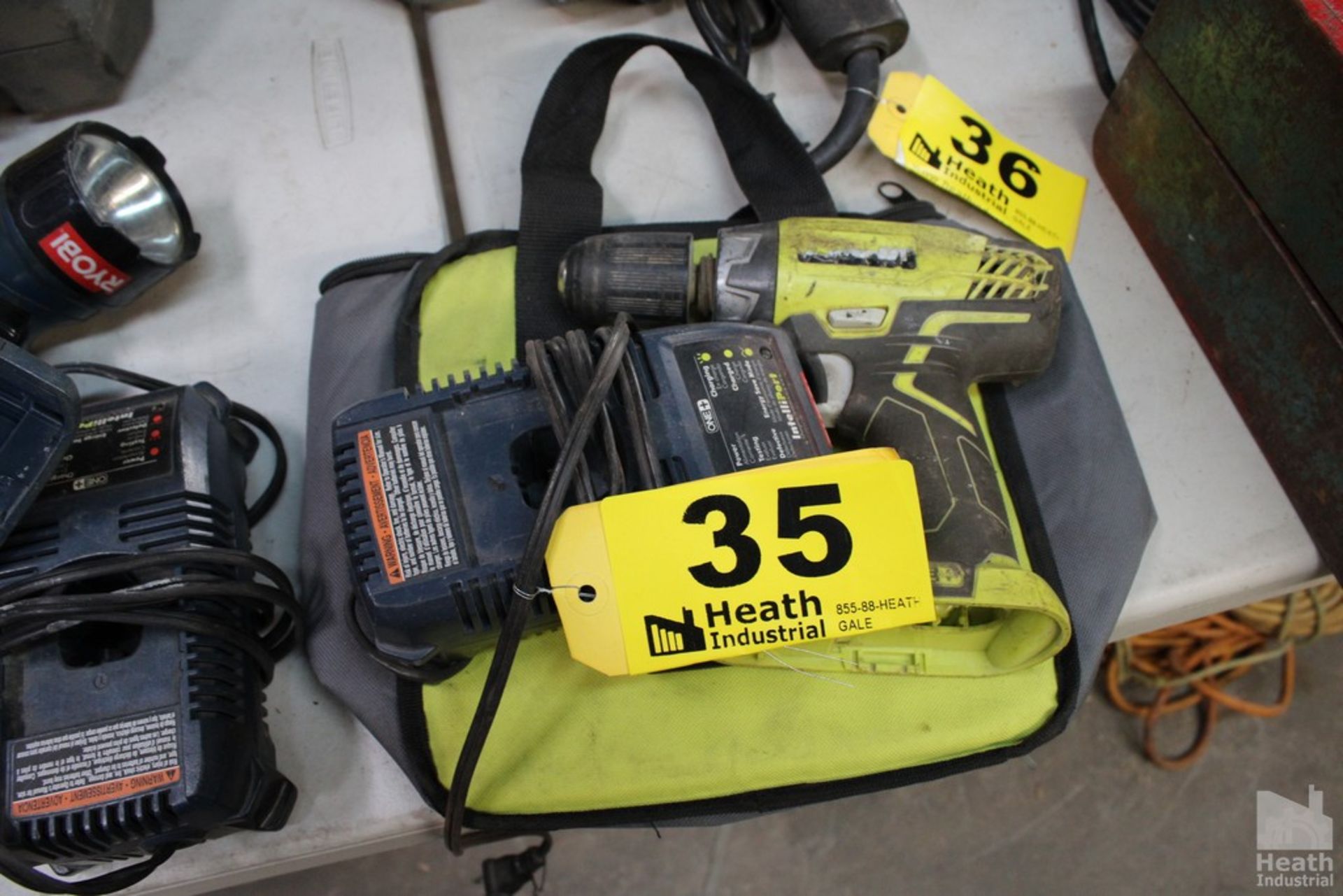 RYOBI DRILL WITH CHARGER AND BAG, NO BATTERY