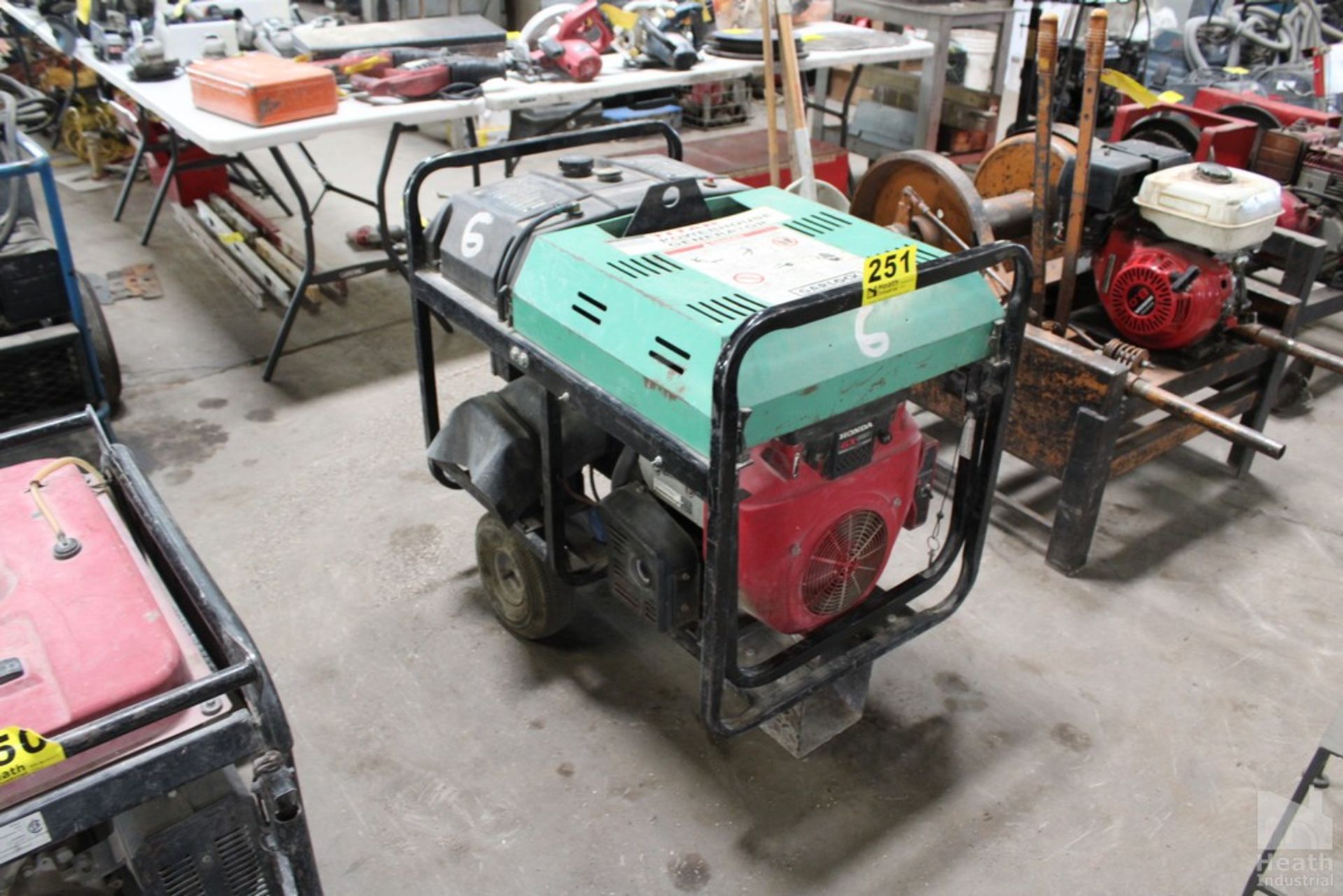 TITAN POWERHOUSE ELECTRICAL GENERATOR WITH HONDA GX620 ENGINE