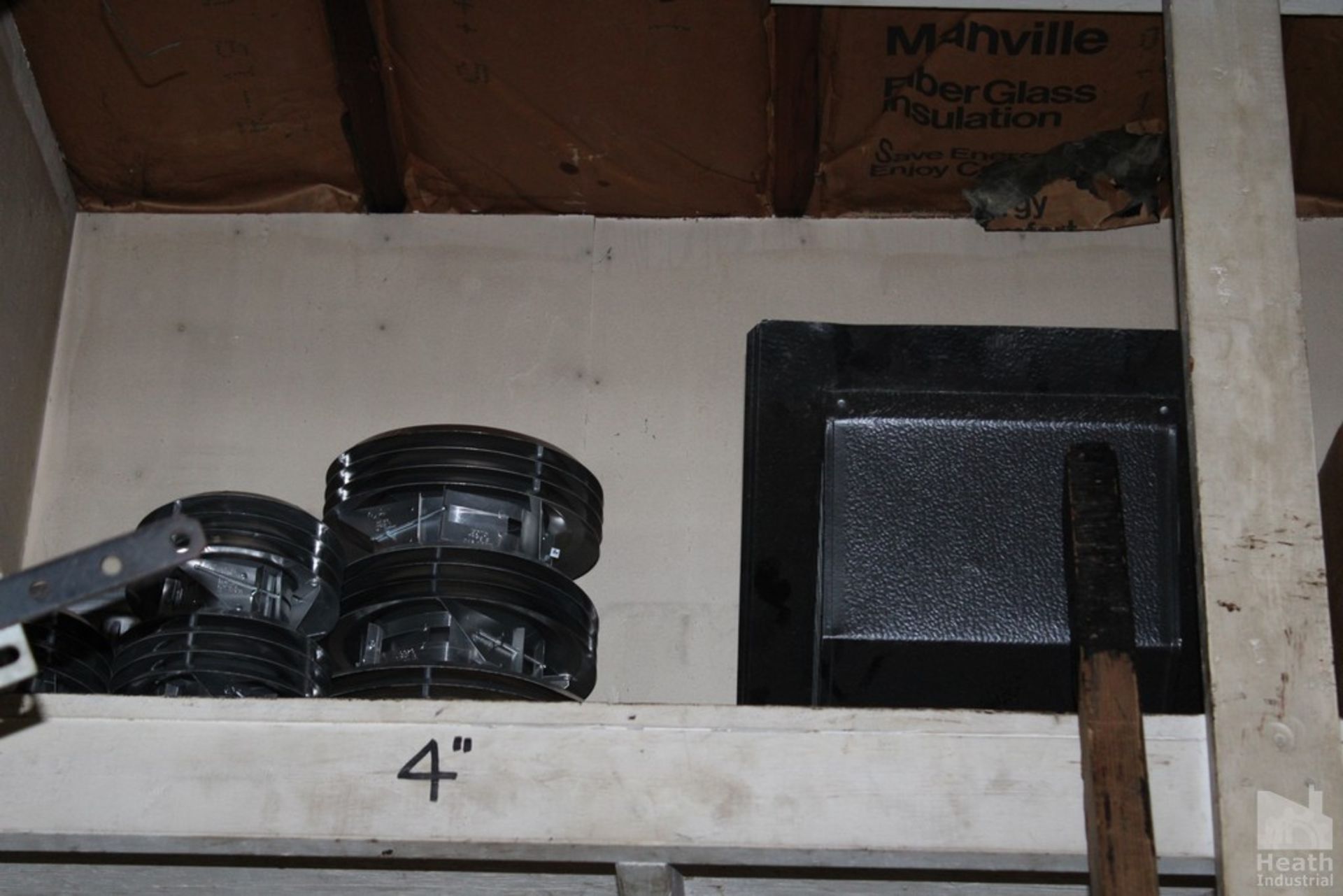 ROOF VENTS ON SHELF - Image 2 of 3