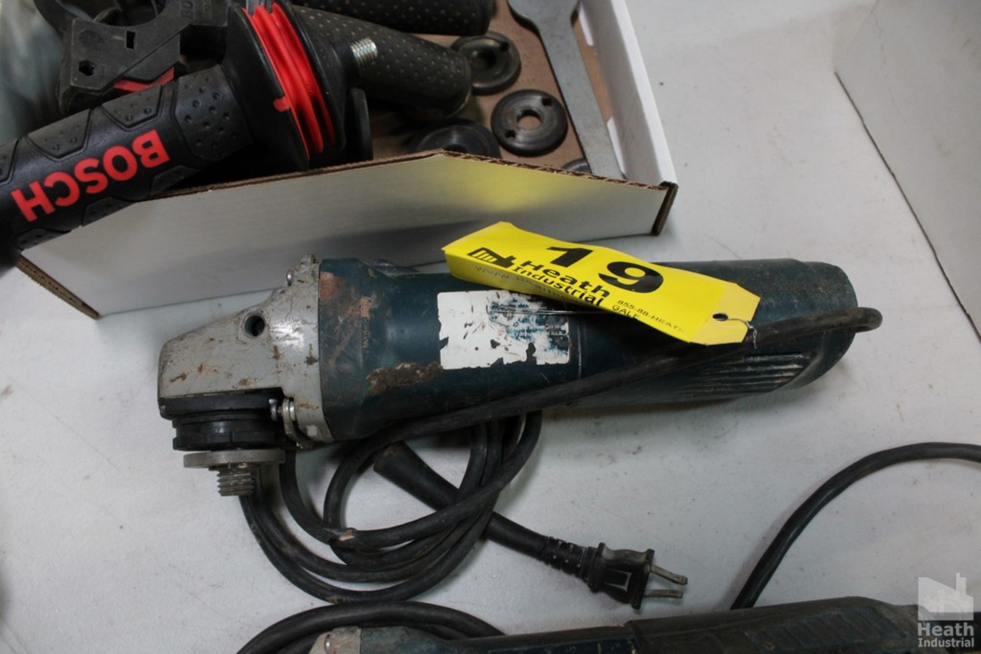 BOSCH RIGHT ANGLE GRINDER