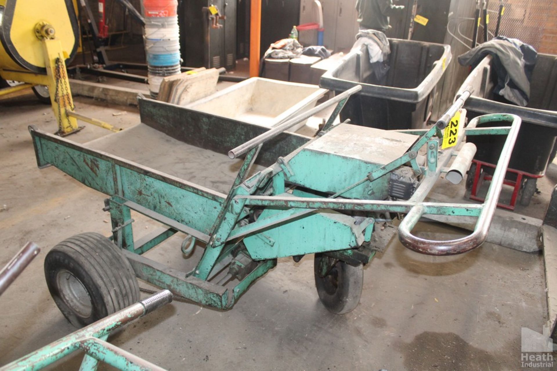 GAS POWERED DUMP BUGGY WITH HONDA GX160 5.5HP ENGINE