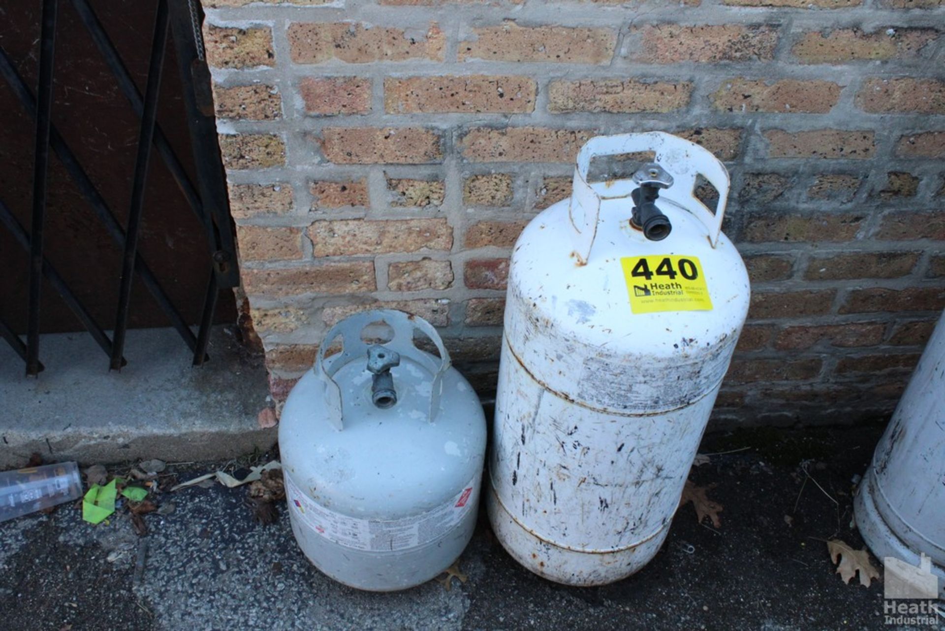 (2) PROPANE TANKS, 2FT AND 1FT TALL