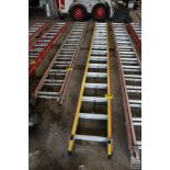 WERNER GLIDESAFE 30FT FIBERGLASS EXTENSION LADDER