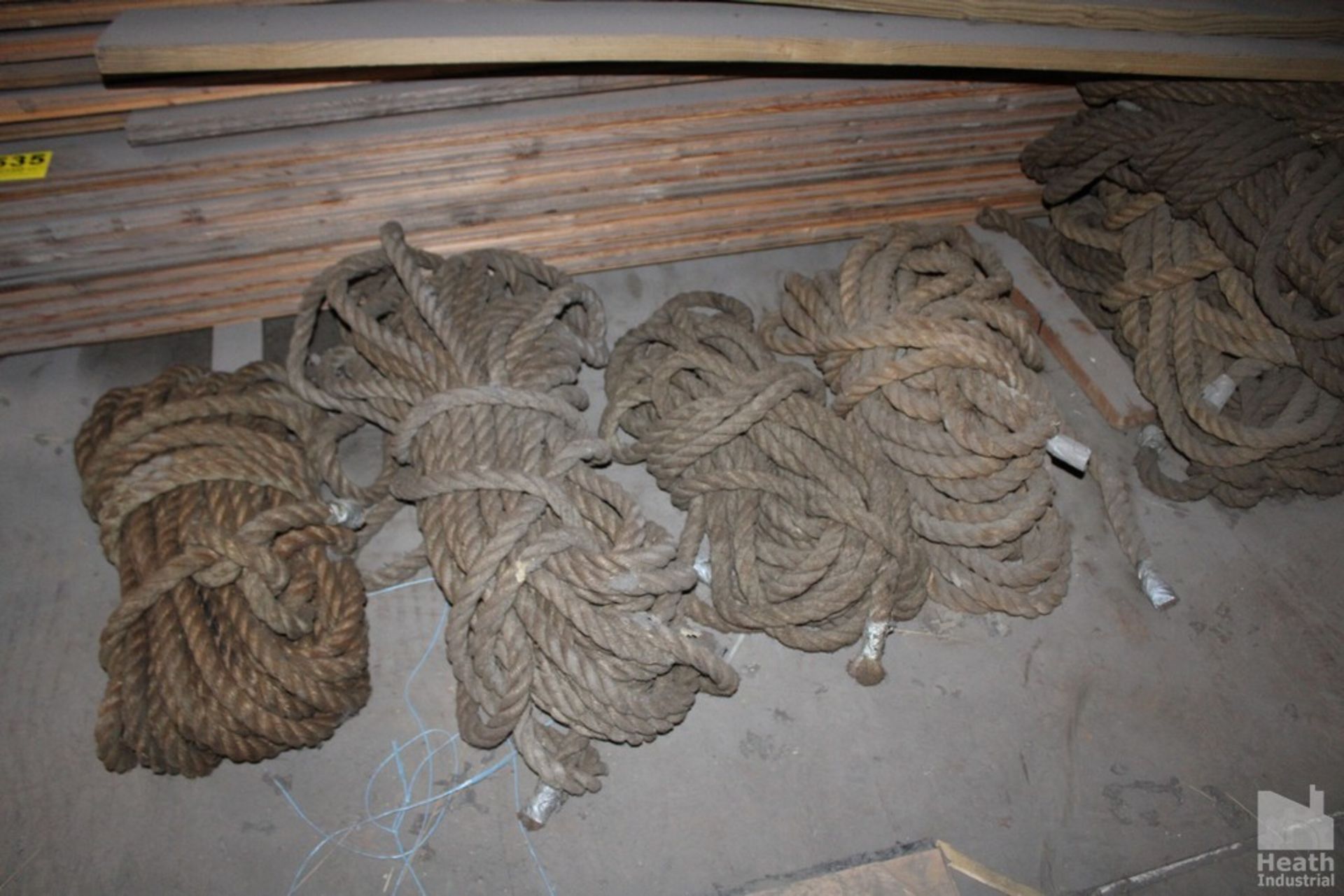 LARGE QUANTITY OF ROPES - Image 2 of 2