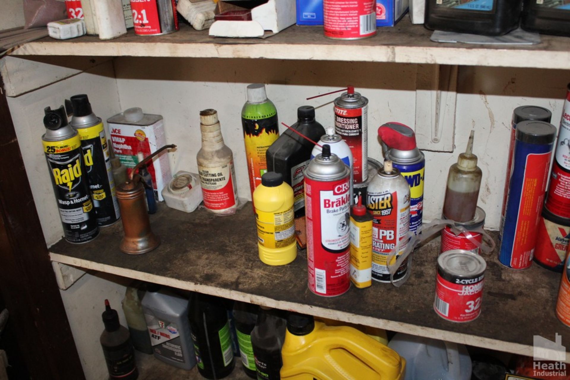 AUTO PARTS AND FLUIDS ON SHELF - Image 2 of 4