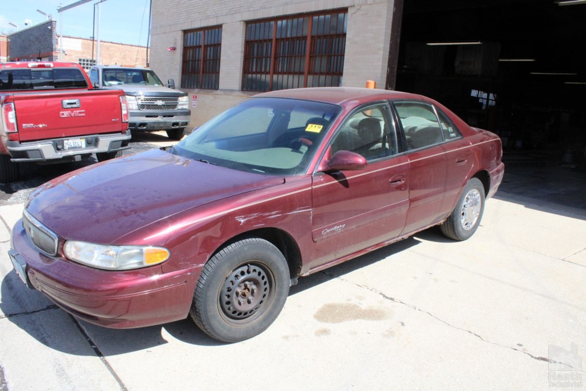 2001 BUICK MODEL CENTURY AUTOMOBILE, VIN: 2G4AS52J511184800, AUTOMATIC TRANSMISSION, CAN'T READ