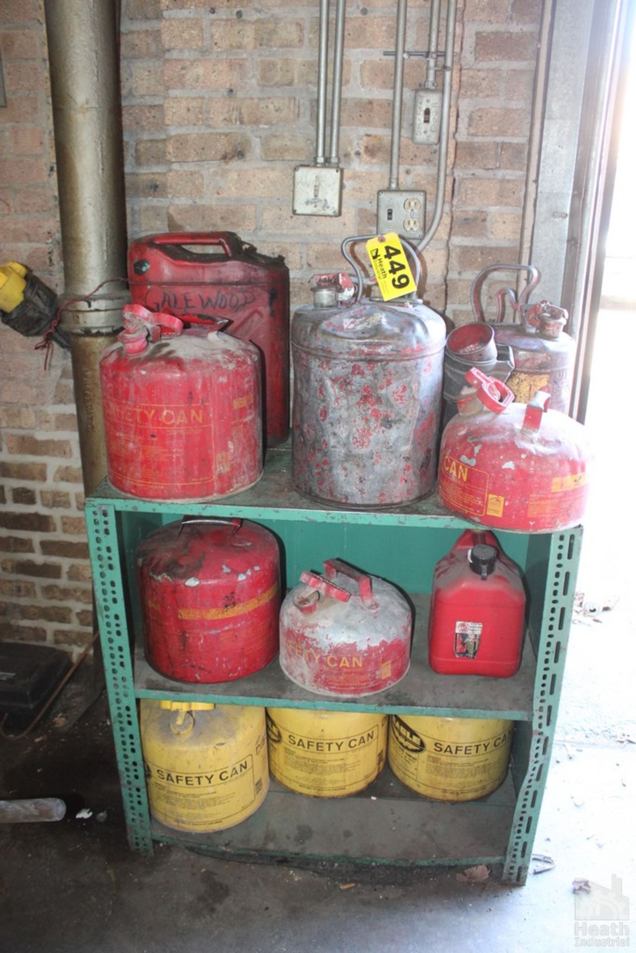 LARGE QUANTITY OF FUEL AND GAS CANS