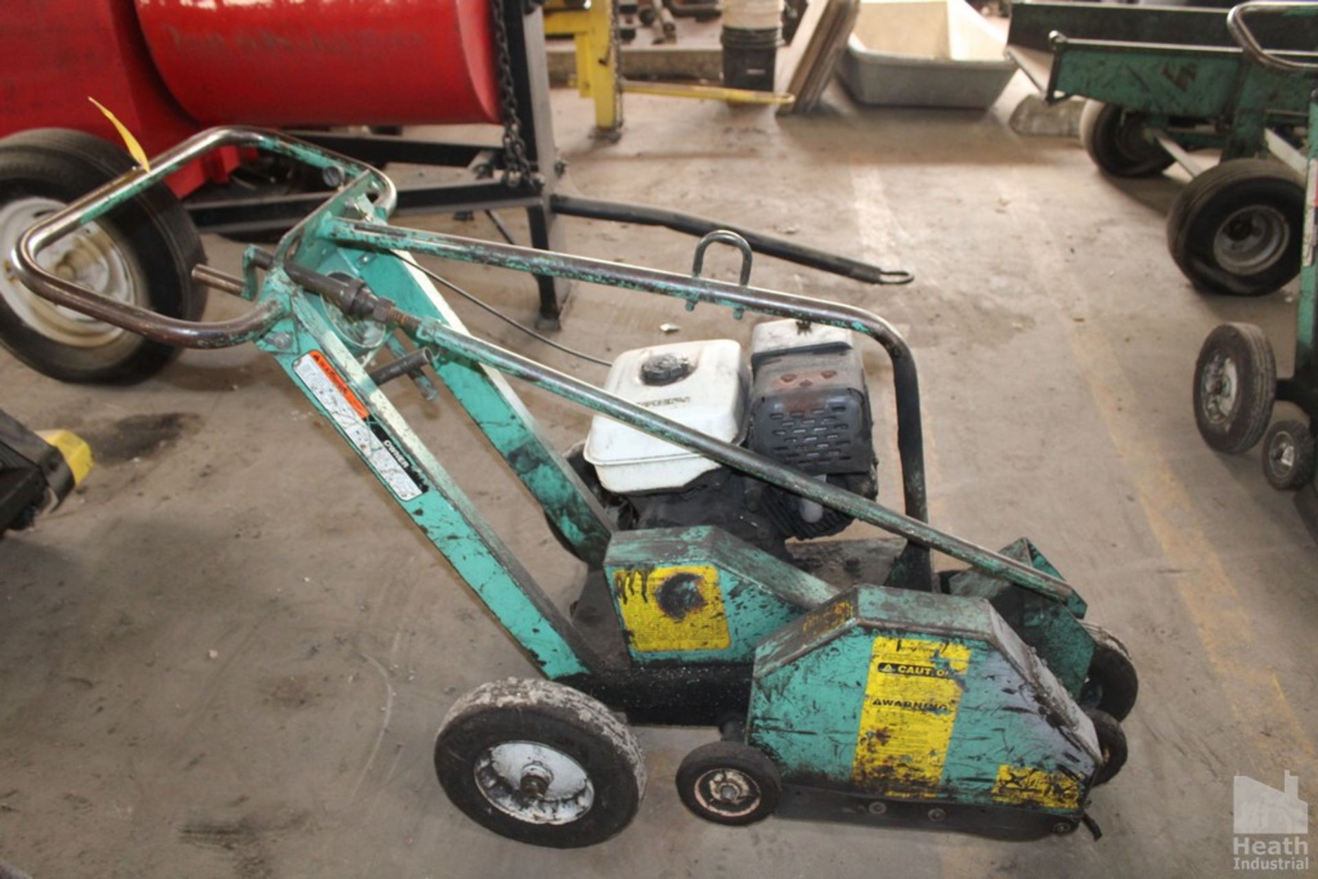 GARLOCK ULTRA CUTTER ROOFING SAW WITH HONDA GX270 GAS ENGINE - Image 2 of 3