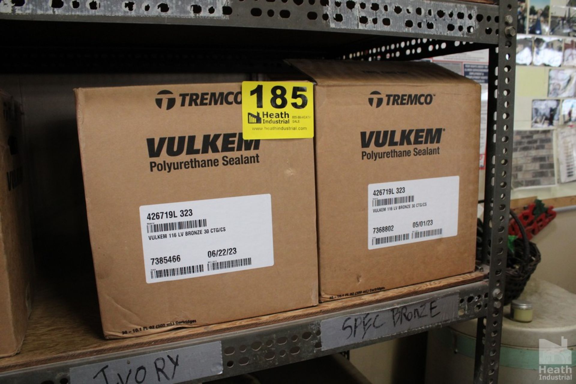 (2) BOXES OF VULKEM POLYURETANE SEALANT, 116 LV, BRONZE