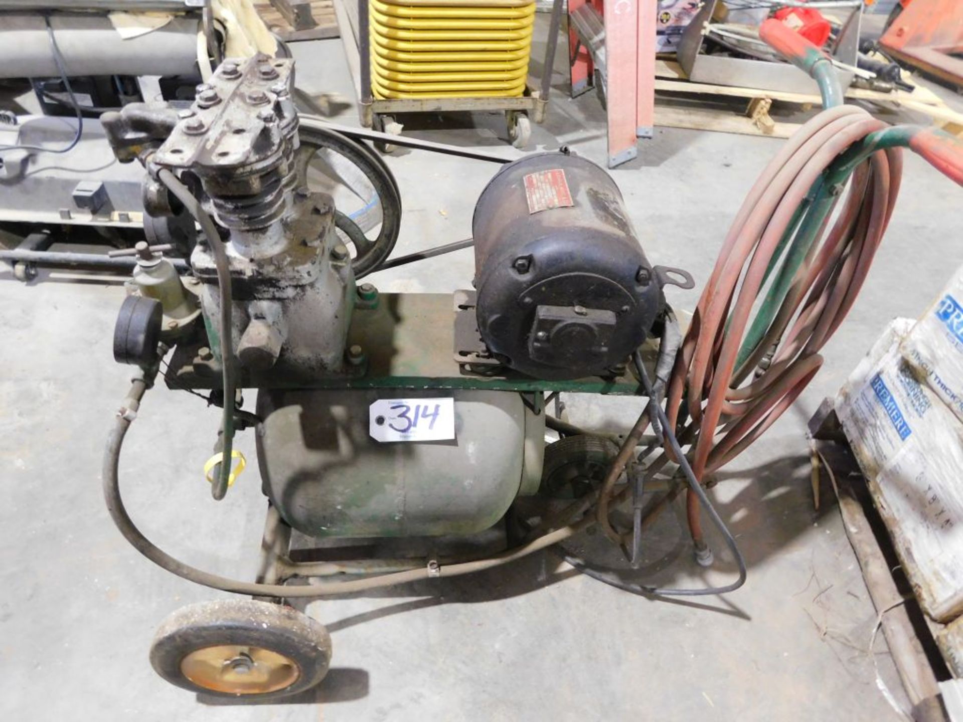 Air compressor, shop made. (Located at and to be picked up at: 2862 Wagner Rd., Waterloo, IA)