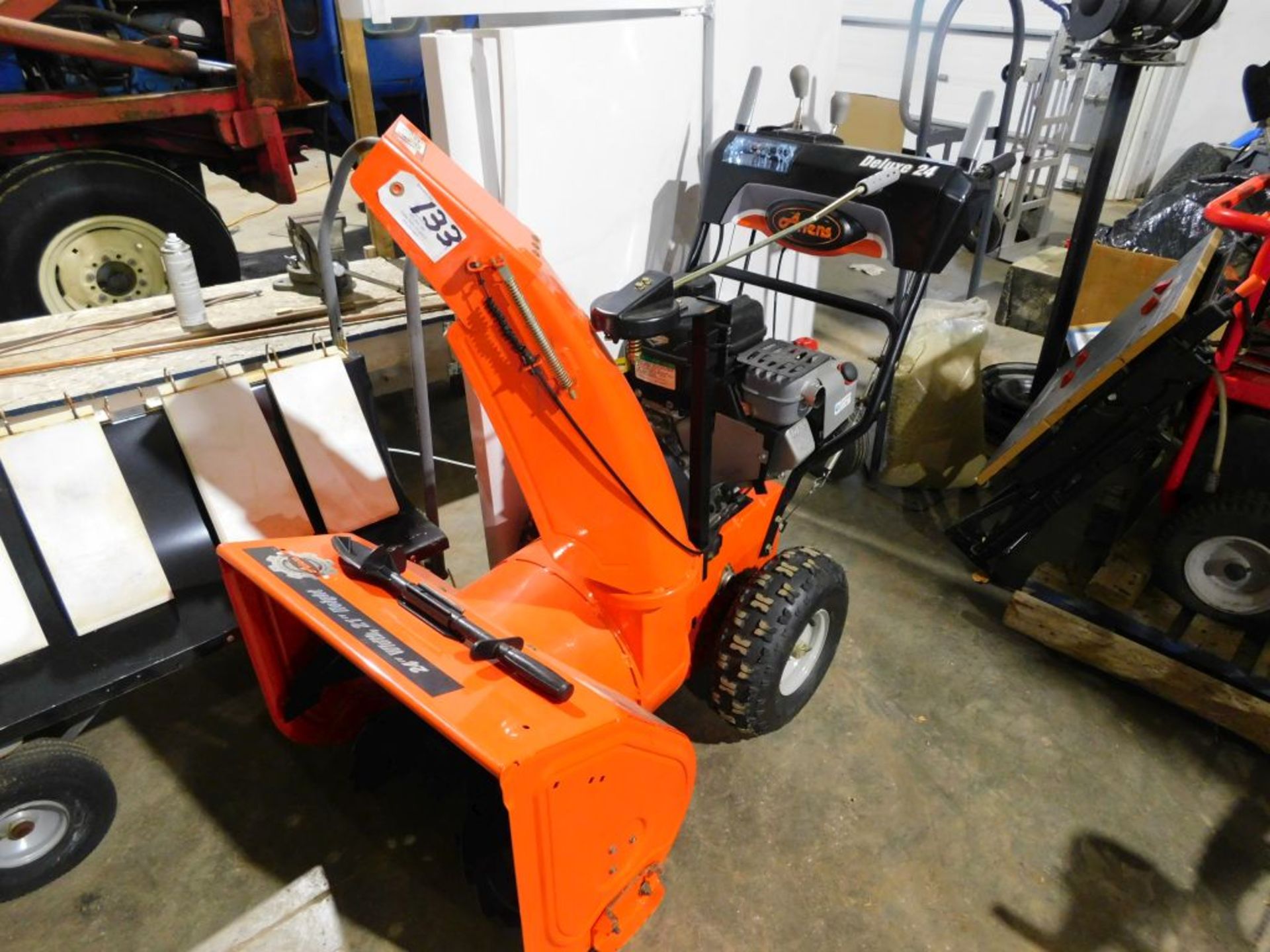 Ariens 24" snow blower. (Located at and to be picked up at: 2862 Wagner Rd., Waterloo, IA)