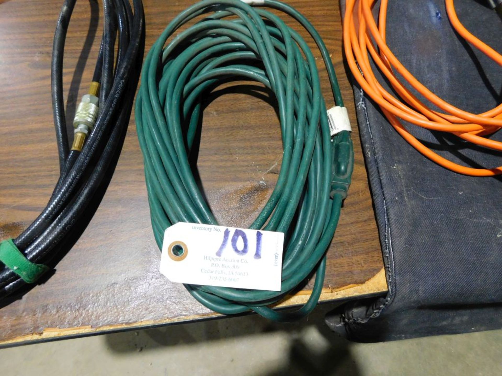 Drop cord. (Located at and to be picked up at: 2862 Wagner Rd., Waterloo, IA)