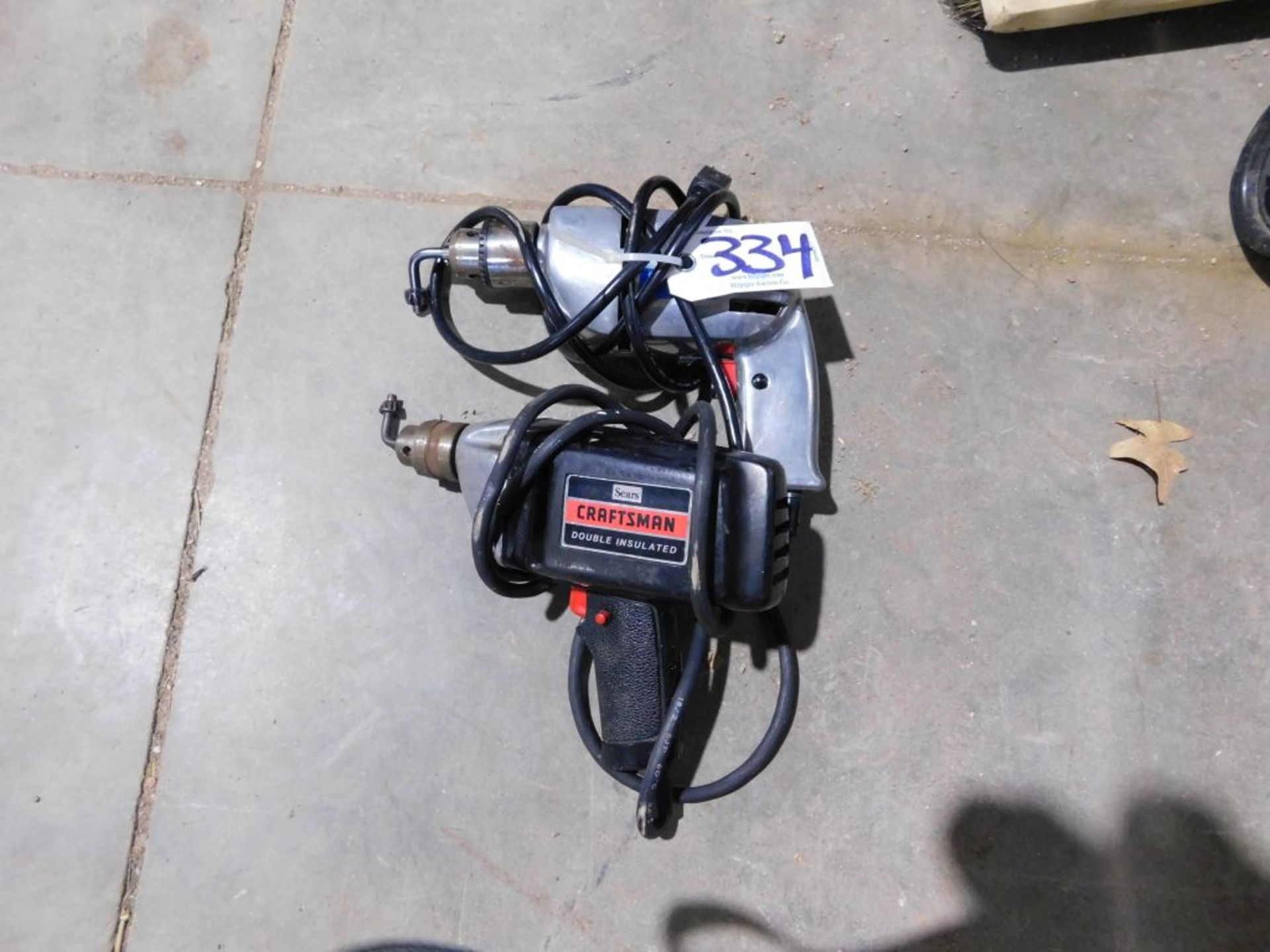 Electric drills, 3/8"-1", (2). (Located at and to be picked up at: 2862 Wagner Rd., Waterloo, IA)