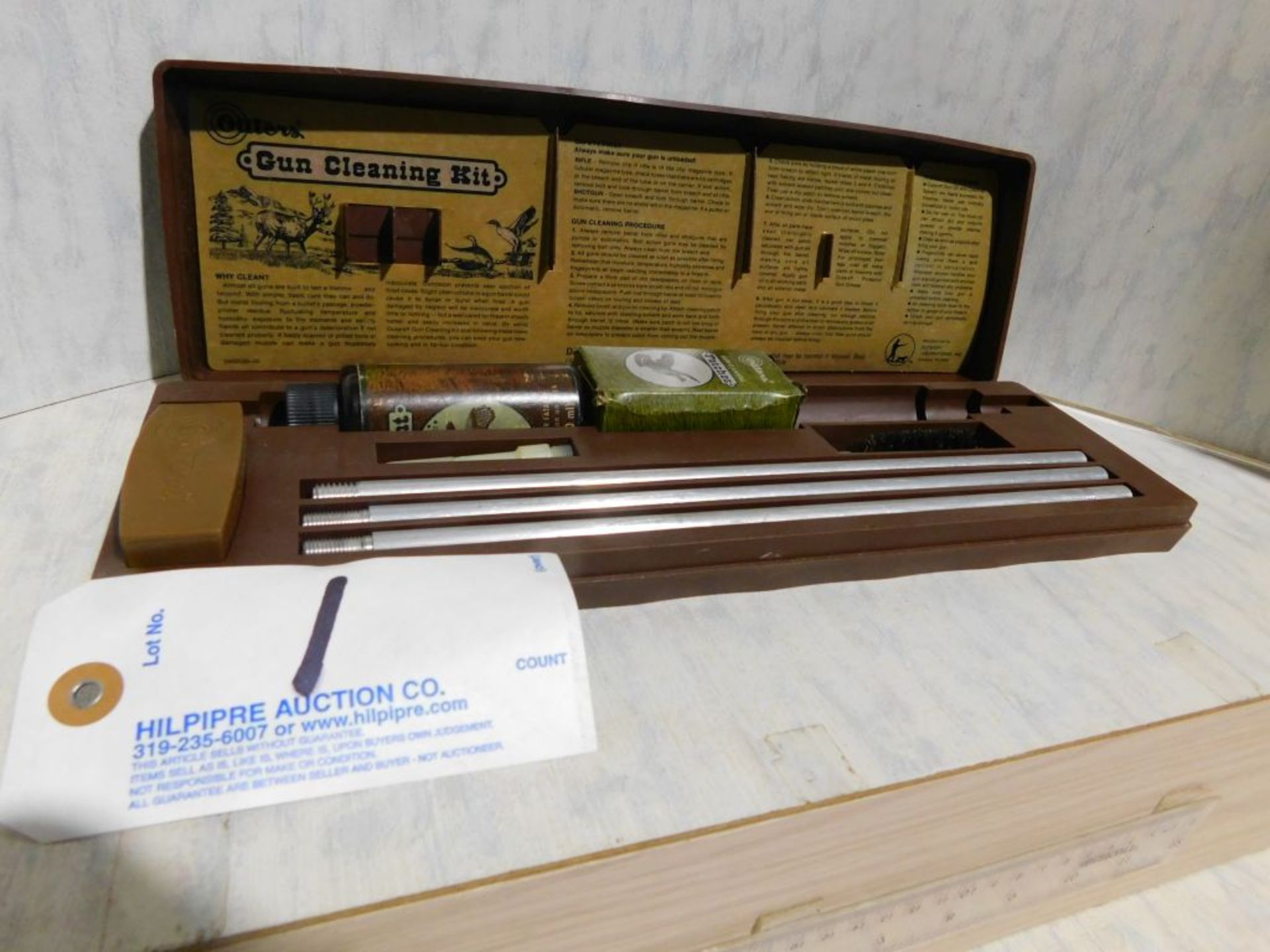 Antique cleaning set. (Located at and to be picked up at: 2862 Wagner Rd., Waterloo, IA)