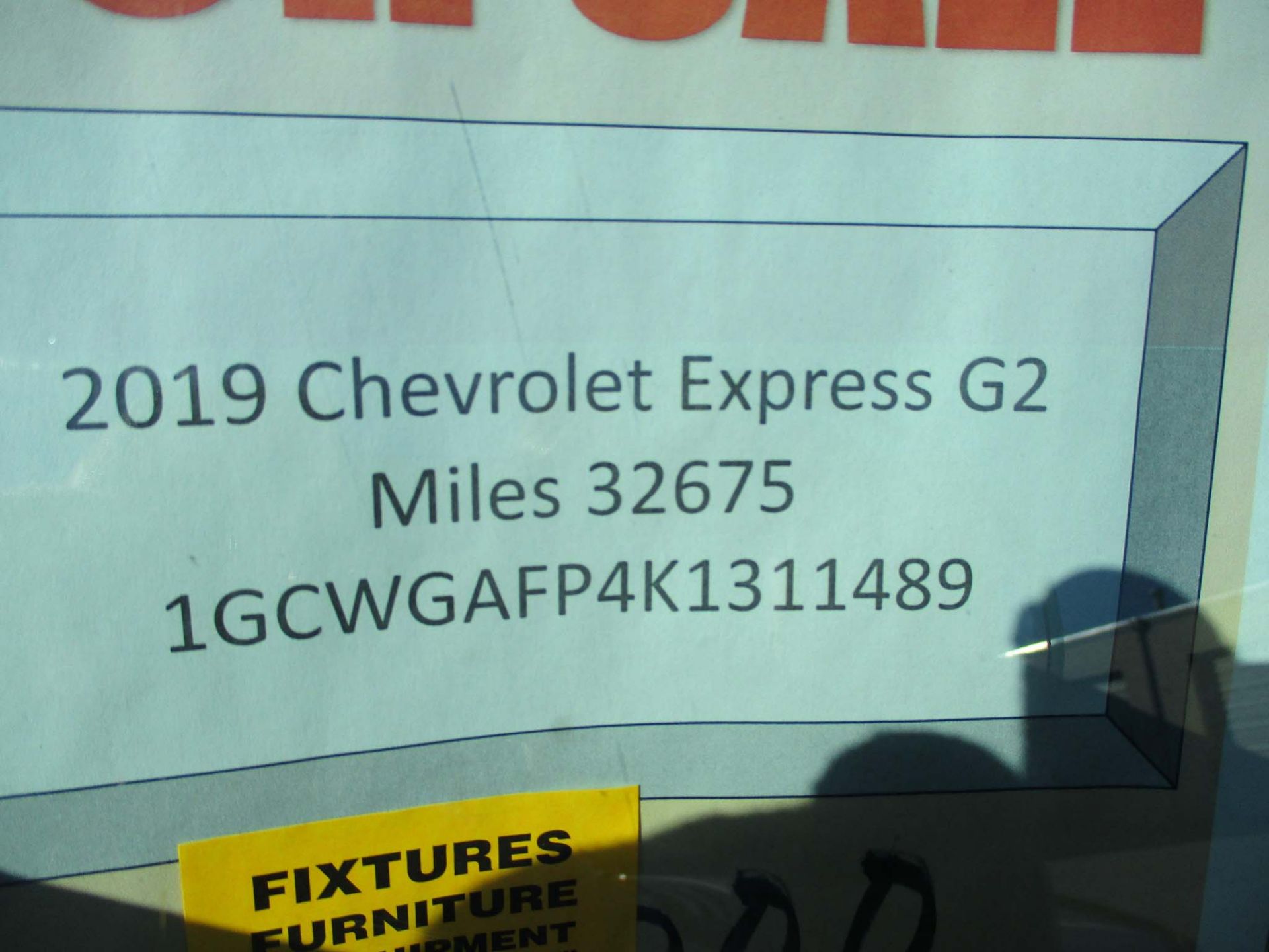 2019 Chevrolet Express G2 Van - Image 13 of 31