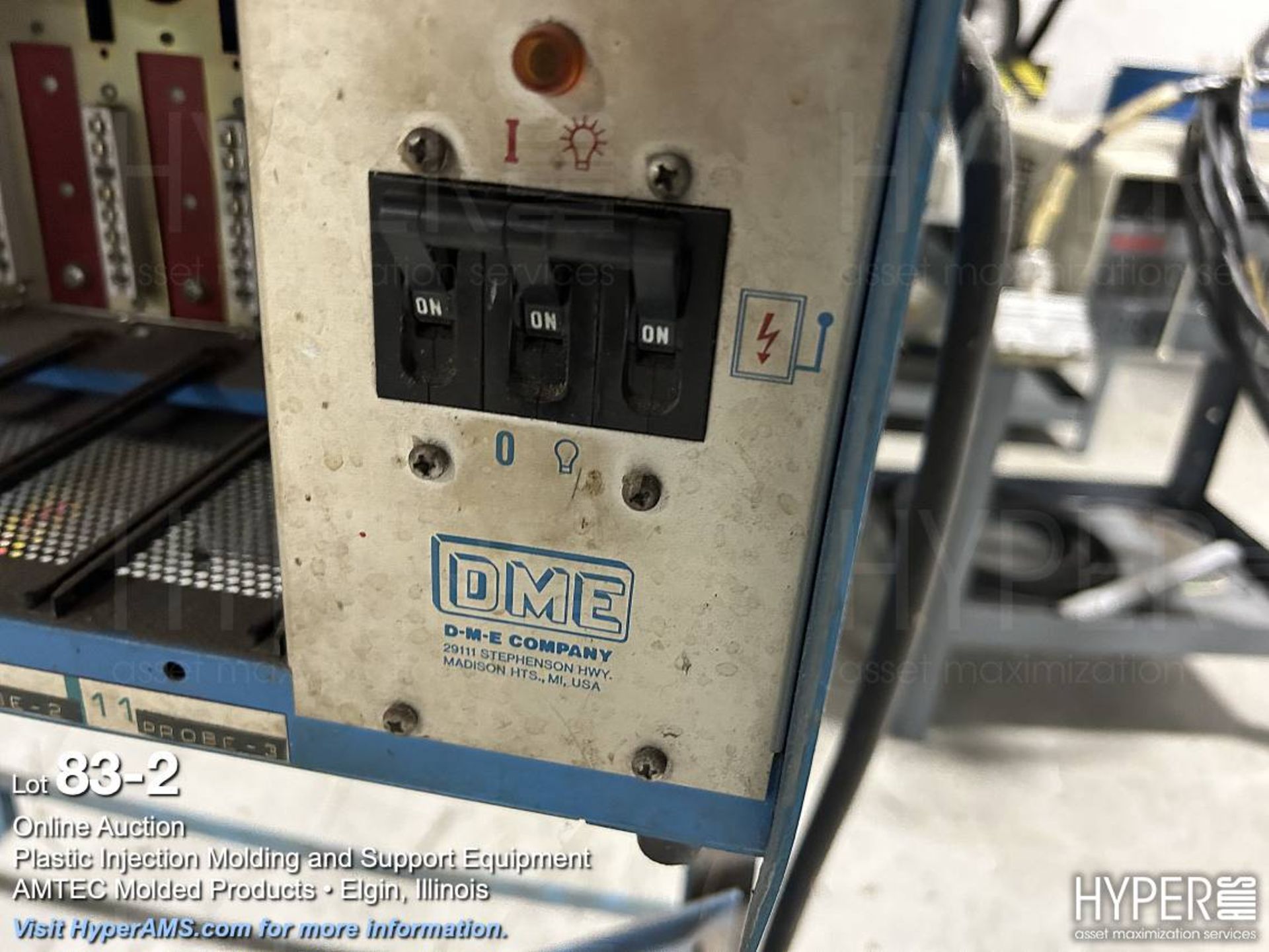 D-M-E MF11G slot rack - Image 2 of 3