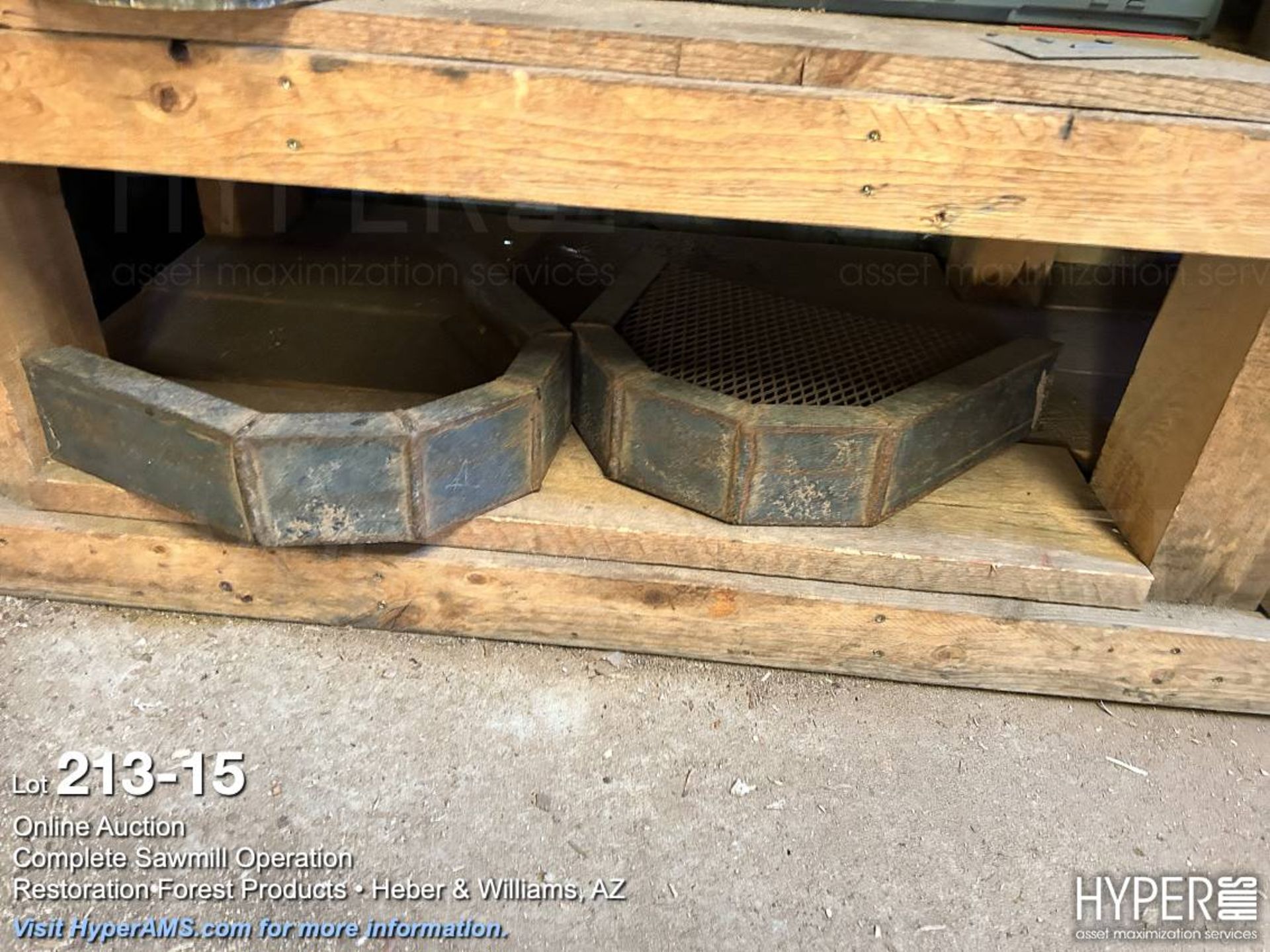 Lot: Wood shelf with cabinets, washers, bolts, screws, and tooling - Image 15 of 16