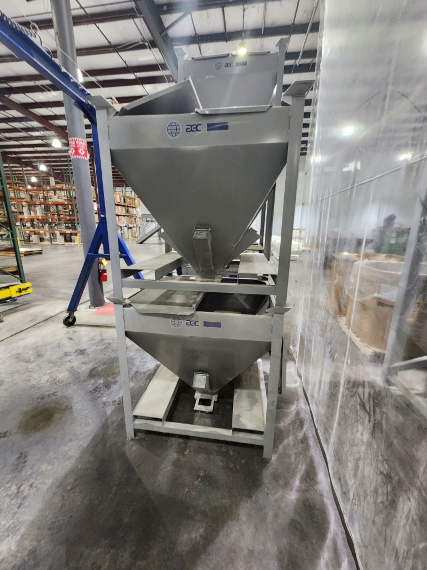 AEC bulk bag unloader system, Model: A248675-01C SN: E101810227-3-1, with five spare bins - Image 7 of 8