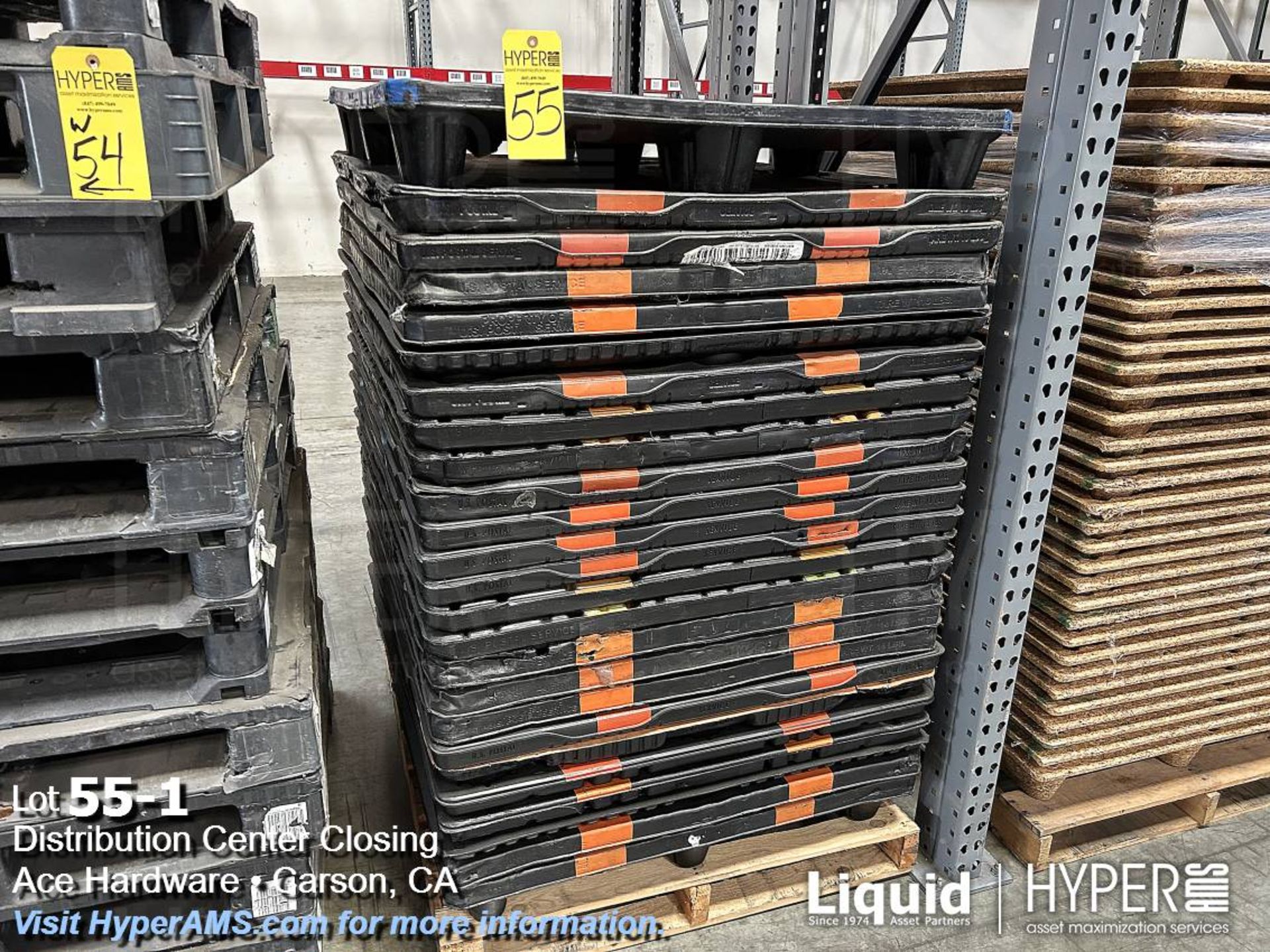 Plastic pallets