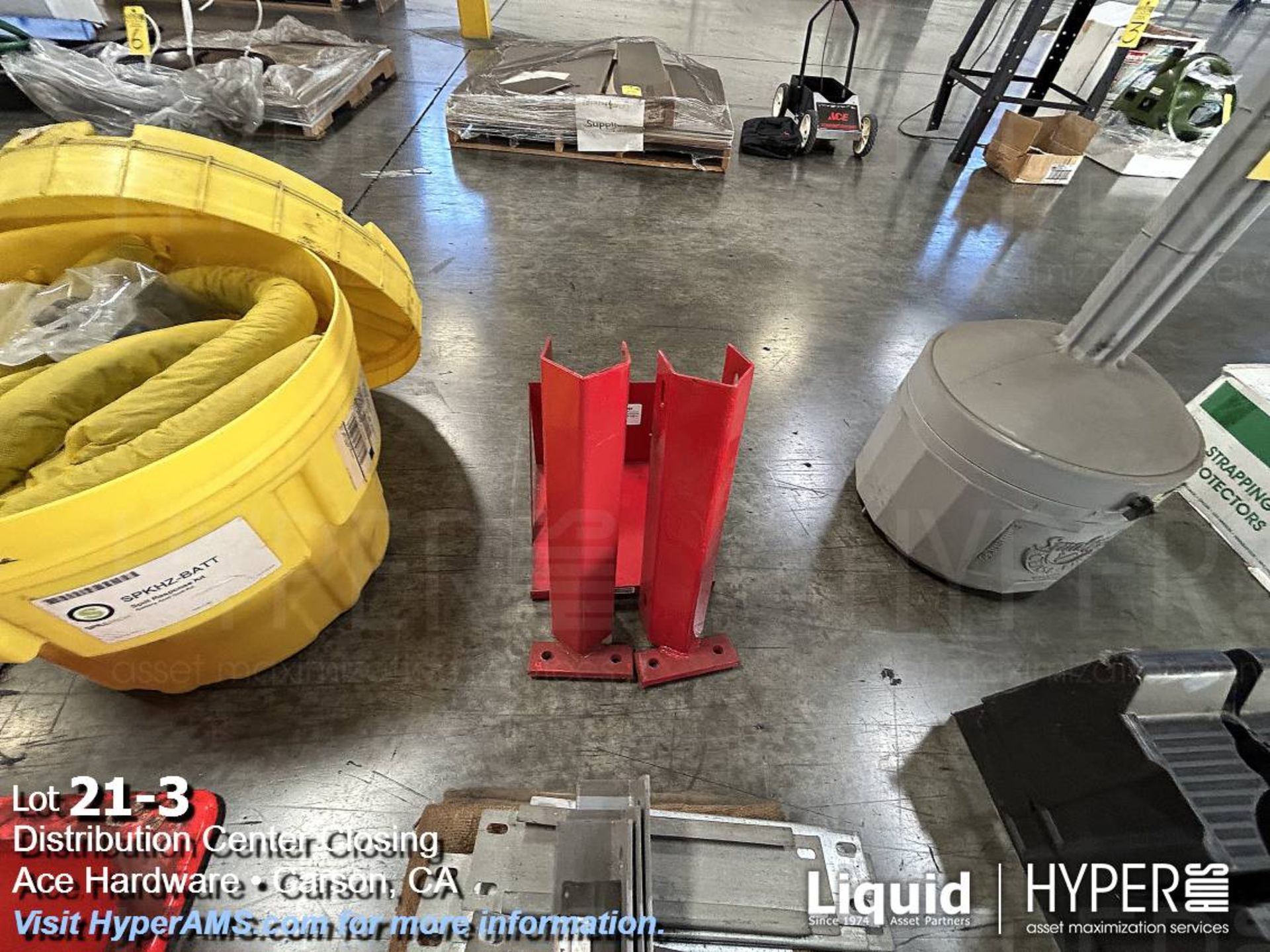 Lot: Leg guards, and pallet racking connection bar - Image 3 of 3