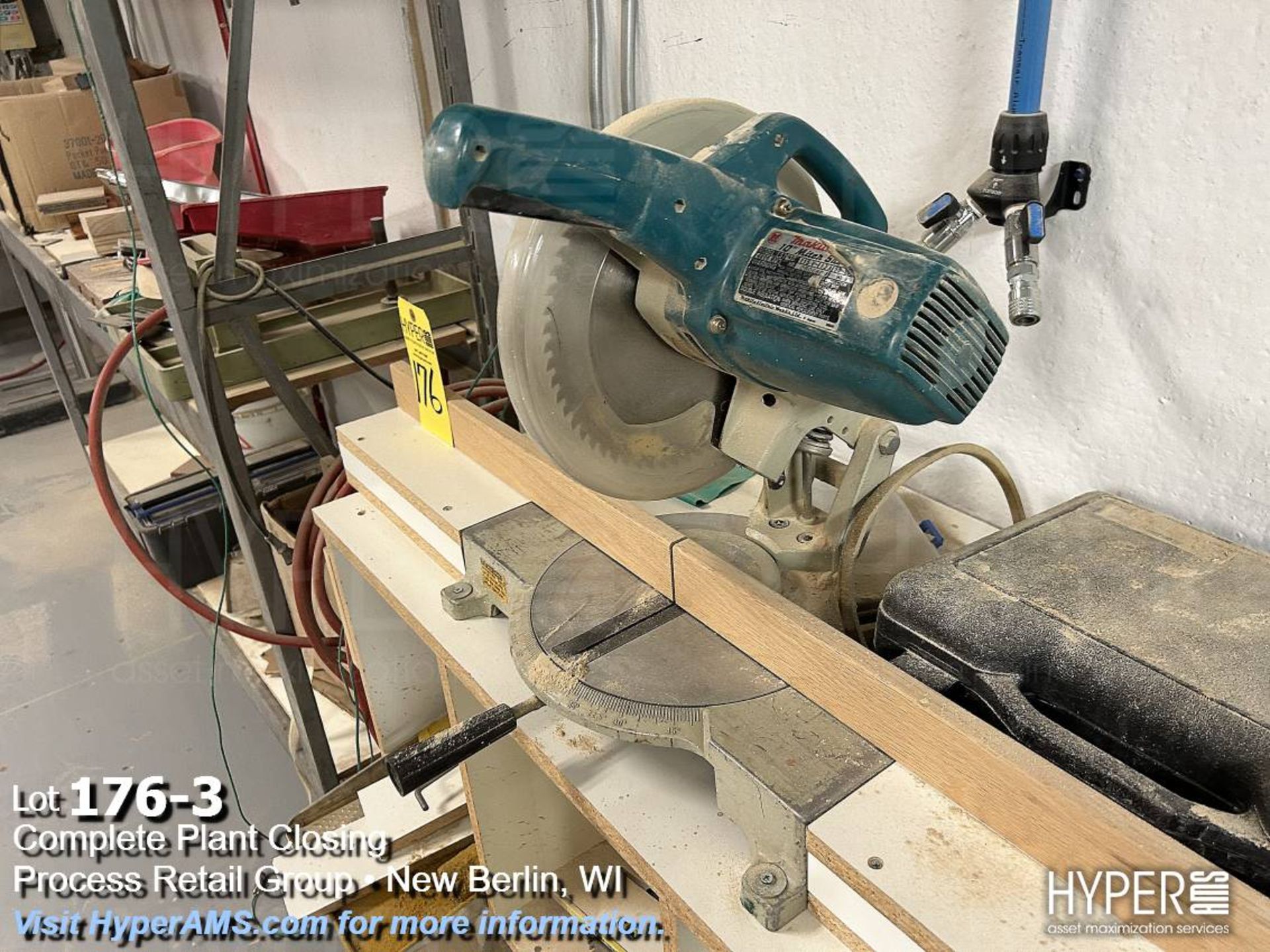 Makita 10" miter saw - Image 3 of 5