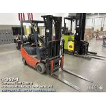 Toyota 2500lb cap. Fork lift