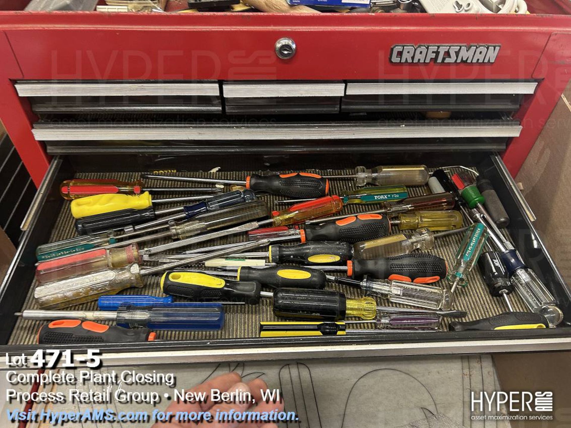 Craftsman bench top toolbox, scissors, nut drivers, stripers and hammers - Image 5 of 8