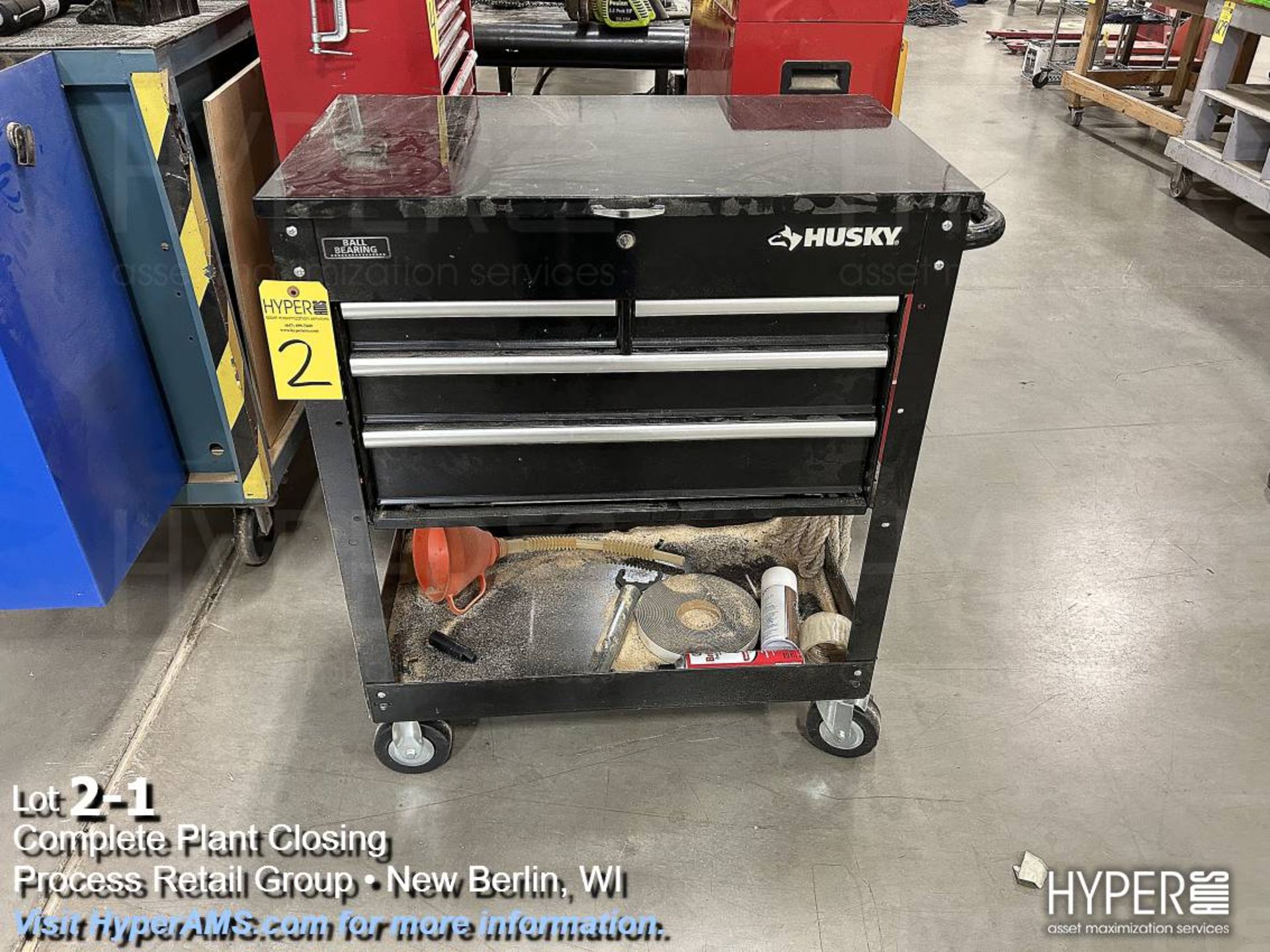 Husky ball bearing roll around tool cabinet