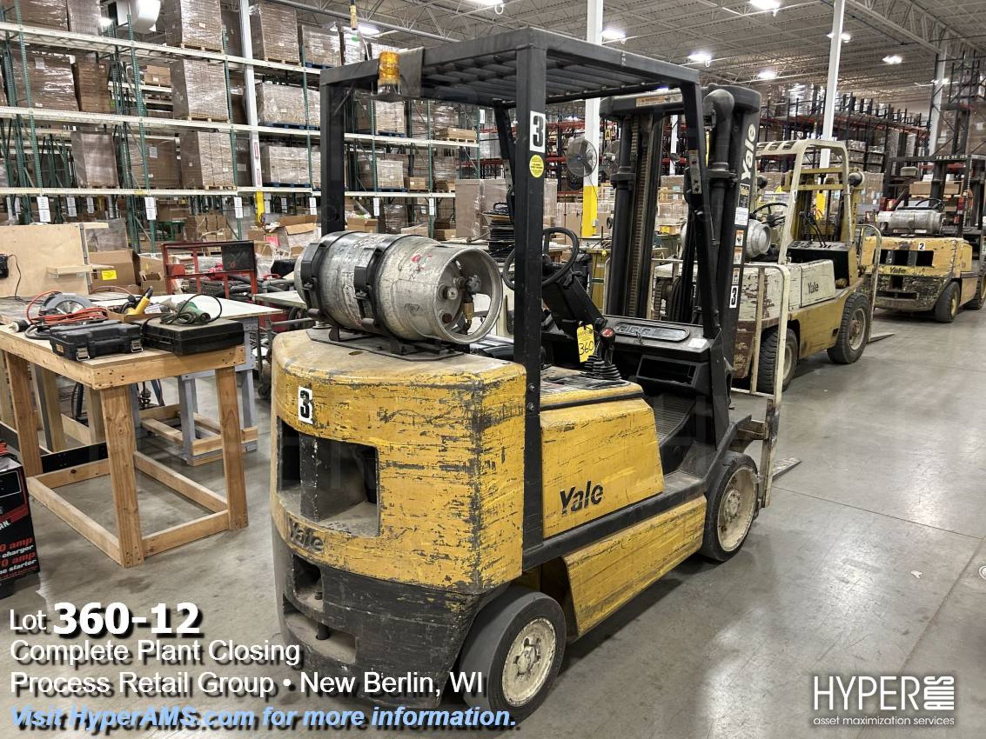 Yale 5000 lb. cap. Forklift - Image 12 of 14