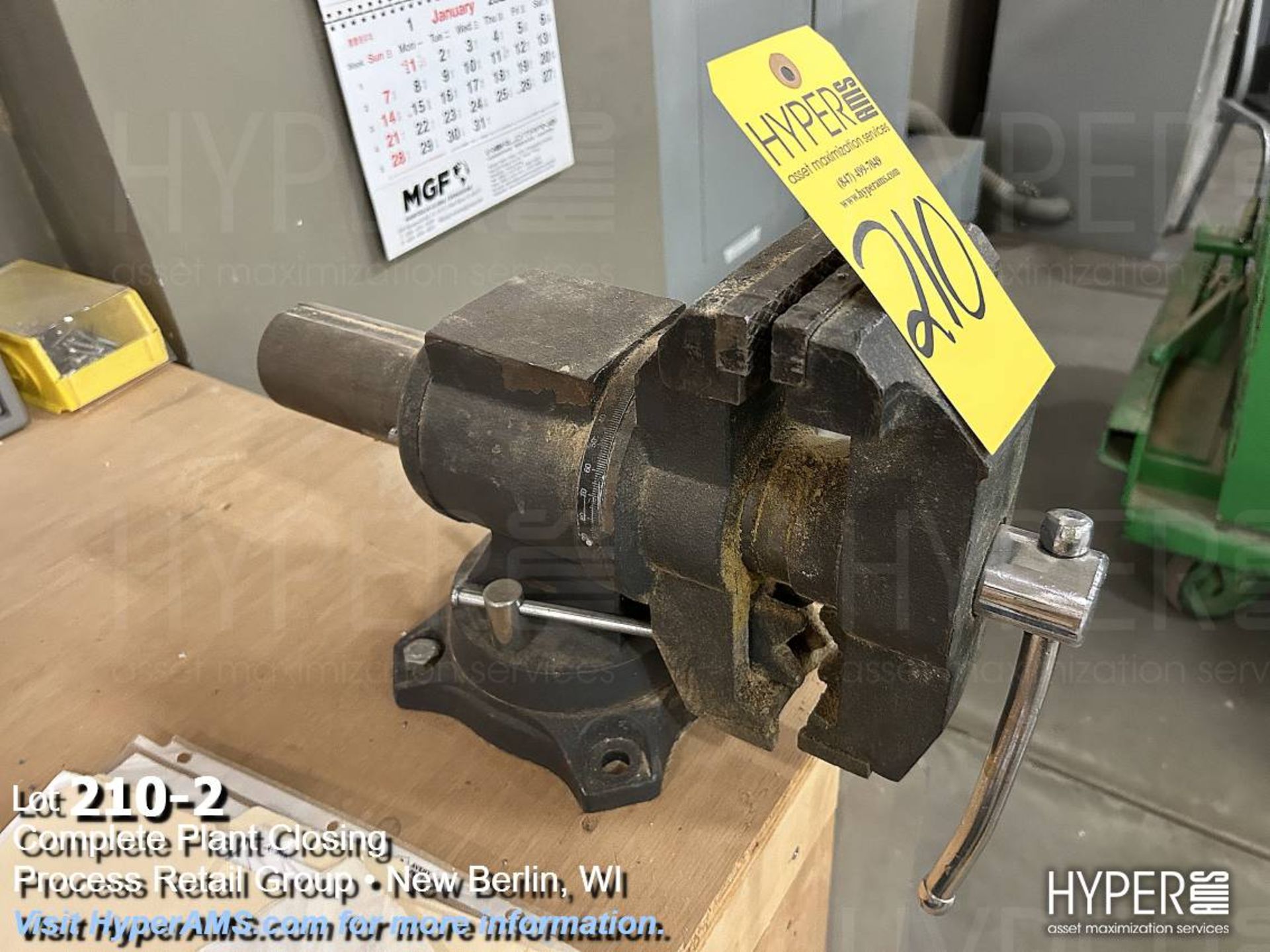 Westward 5" bench vise - Image 2 of 3