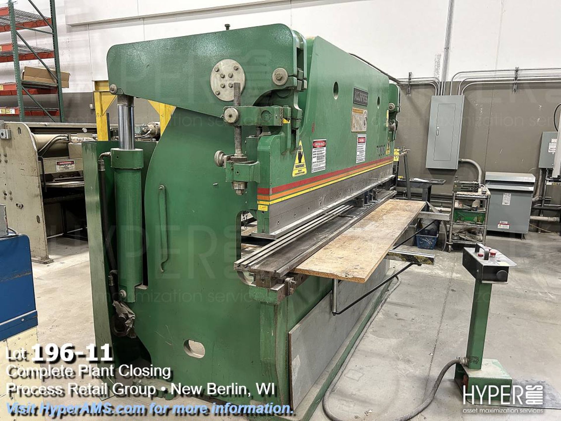 Accurpress 713010 Hydraulic Press Brake - Image 11 of 12