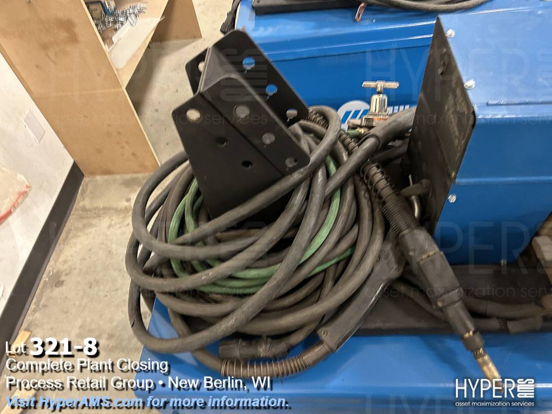 Miller Deltaweld 452 Miller Deltaweld 452 MIG & Dual 60 Welder - Image 8 of 9