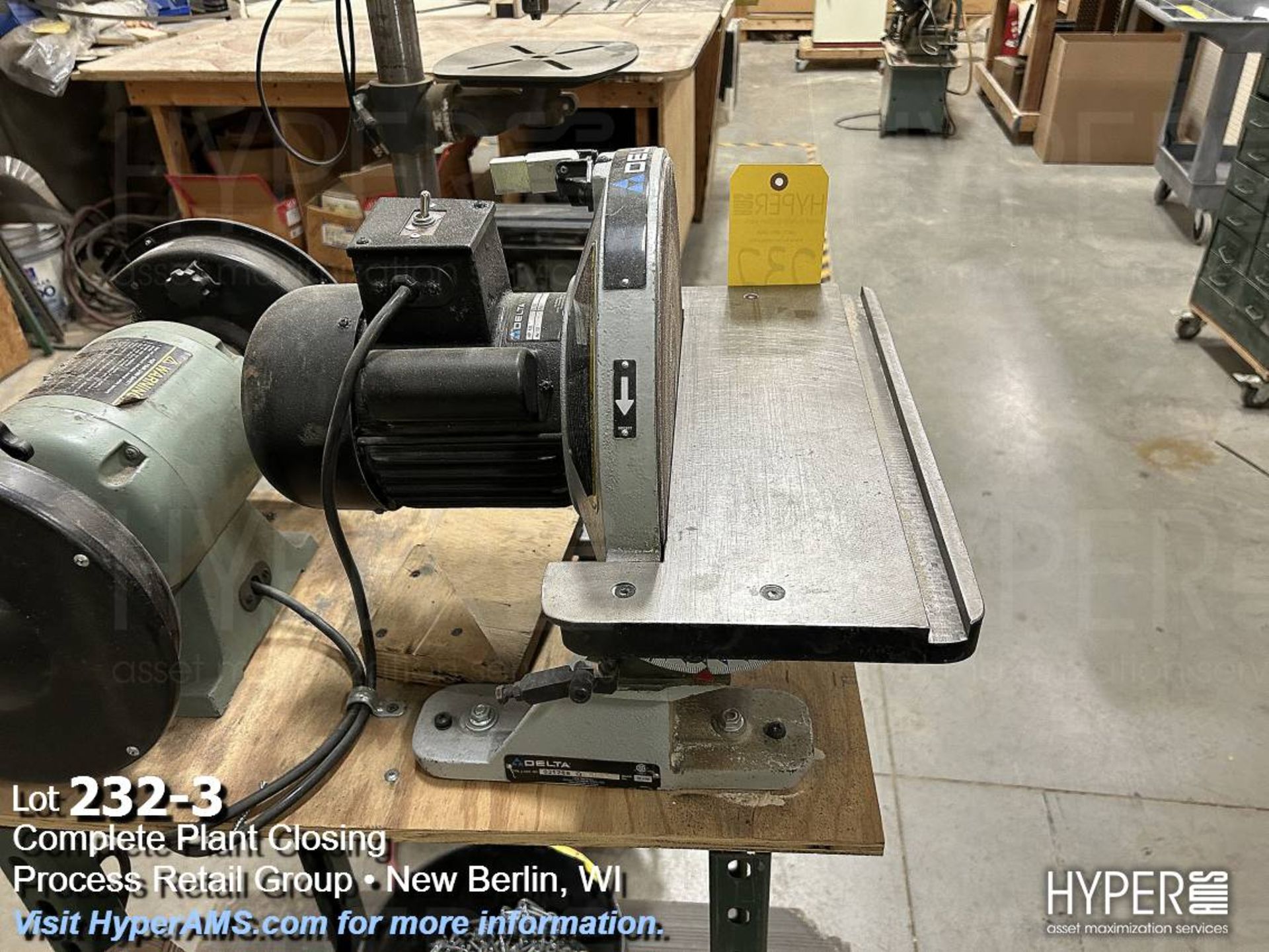 Delta 12" disk sander 1/2"hp, 120v, 1ph, Delta 8" bench grinder 1/2hp, 120v, 1ph - Image 3 of 7