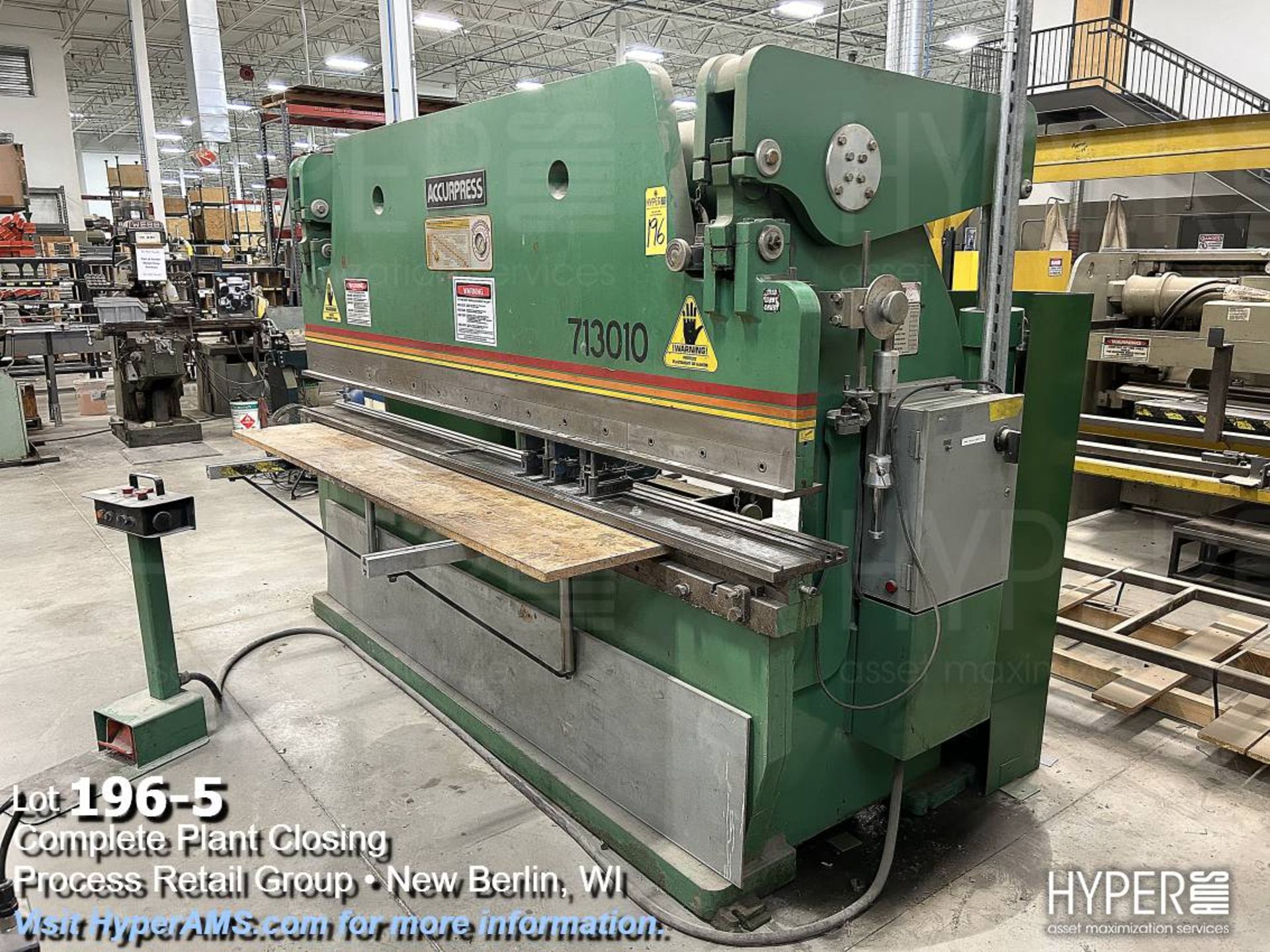 Accurpress 713010 Hydraulic Press Brake - Image 5 of 12