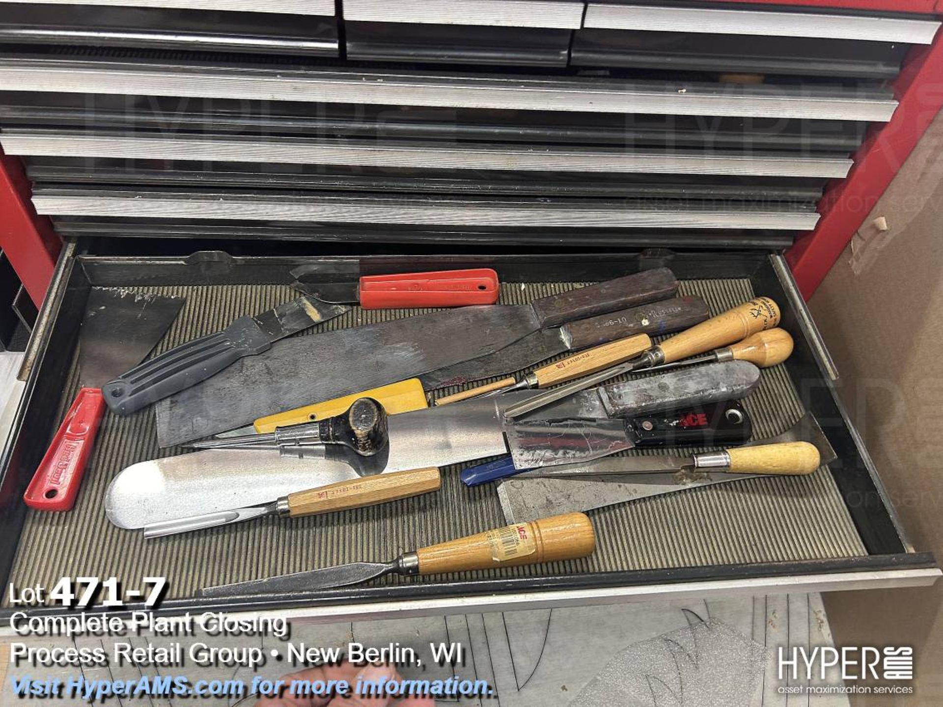 Craftsman bench top toolbox, scissors, nut drivers, stripers and hammers - Image 7 of 8