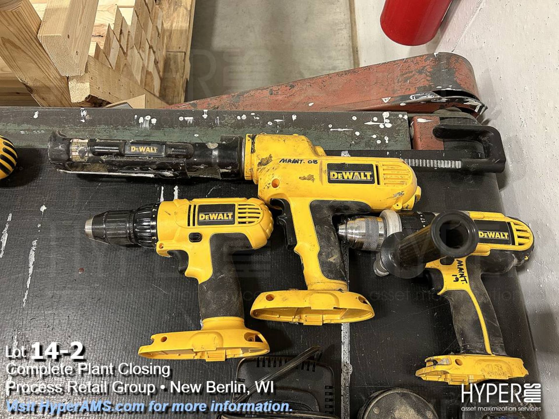 DeWalt 18 volt tools - Image 2 of 2