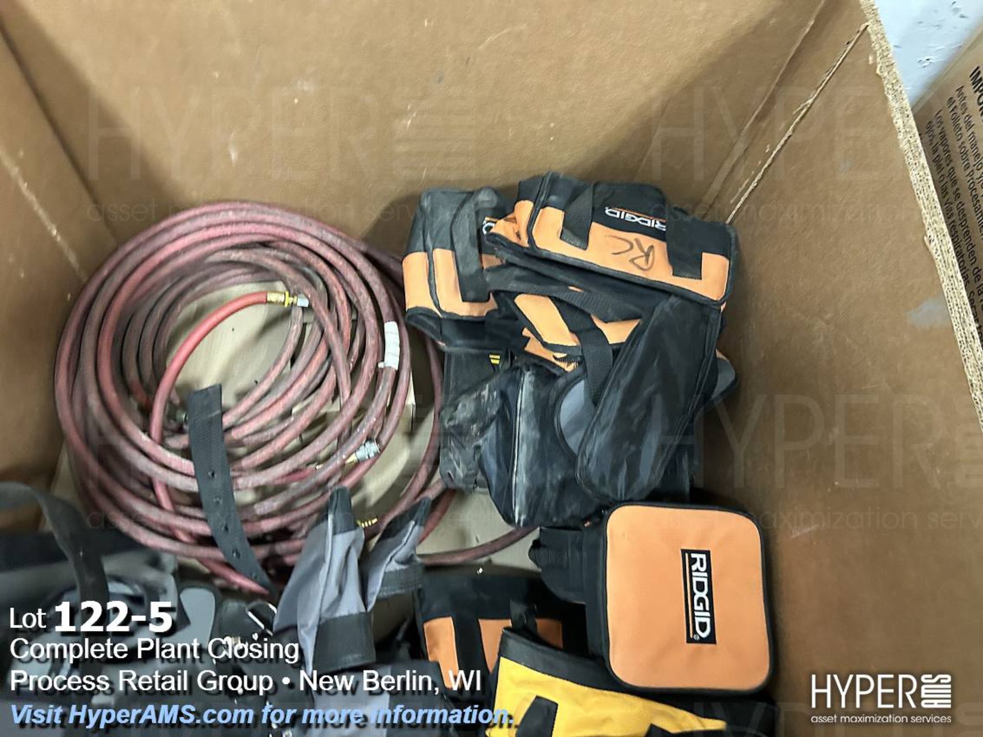 Air hose, tool belts, and tool bags - Image 5 of 5