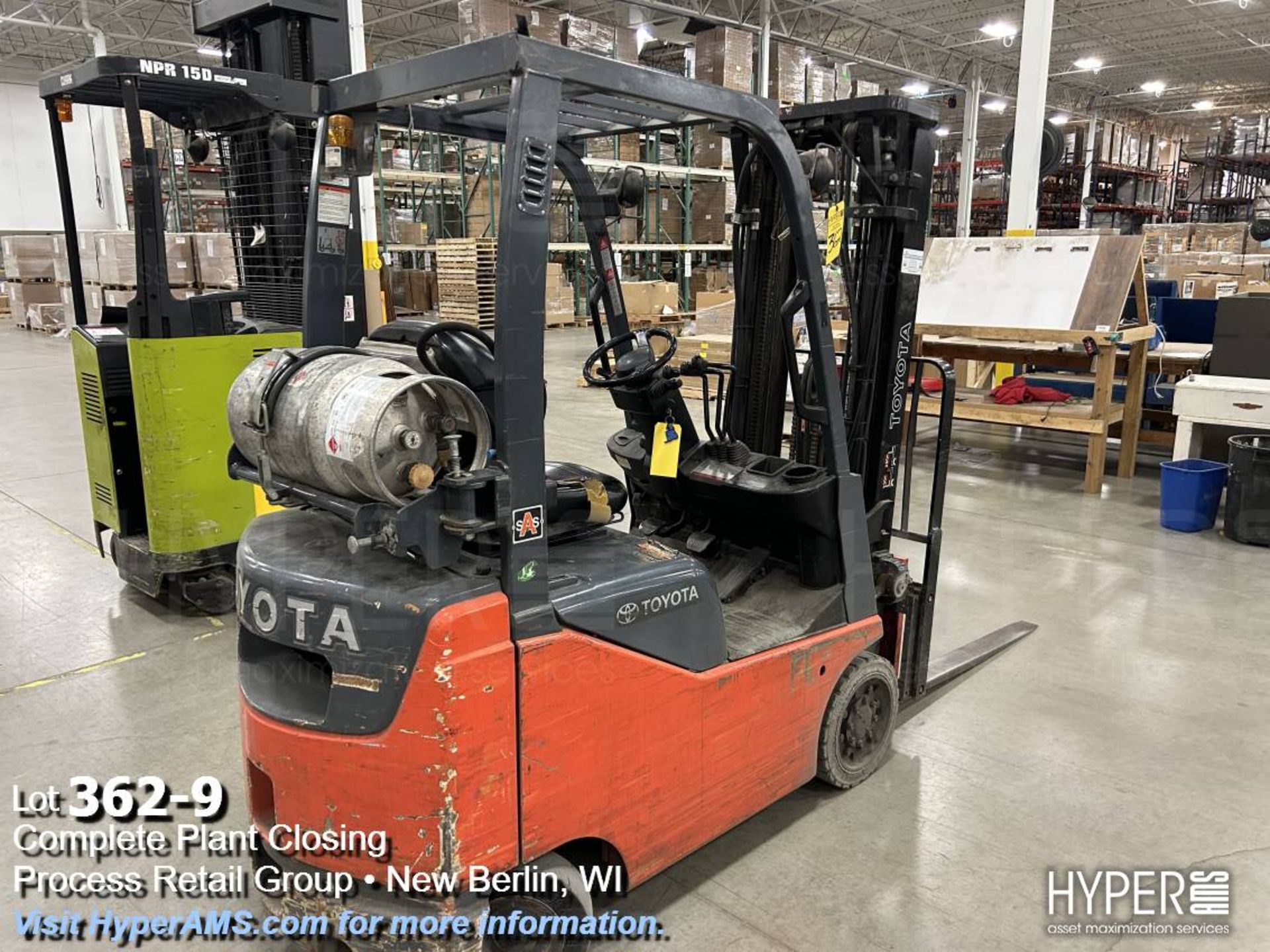 Toyota 2500lb cap. Fork lift - Image 6 of 6