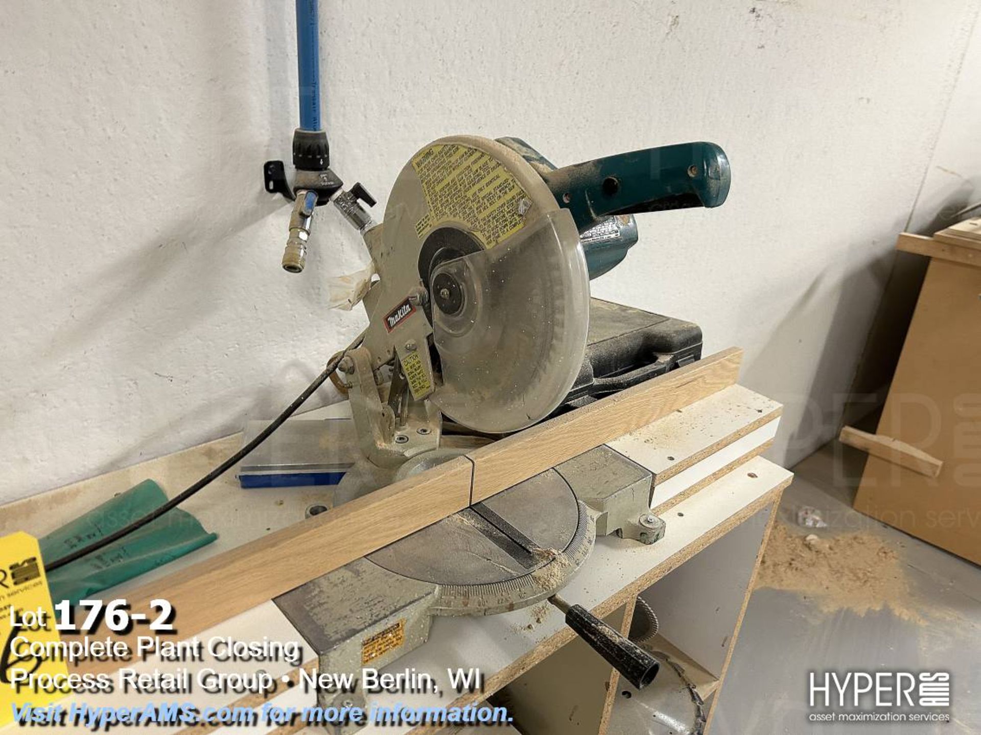 Makita 10" miter saw - Image 2 of 5