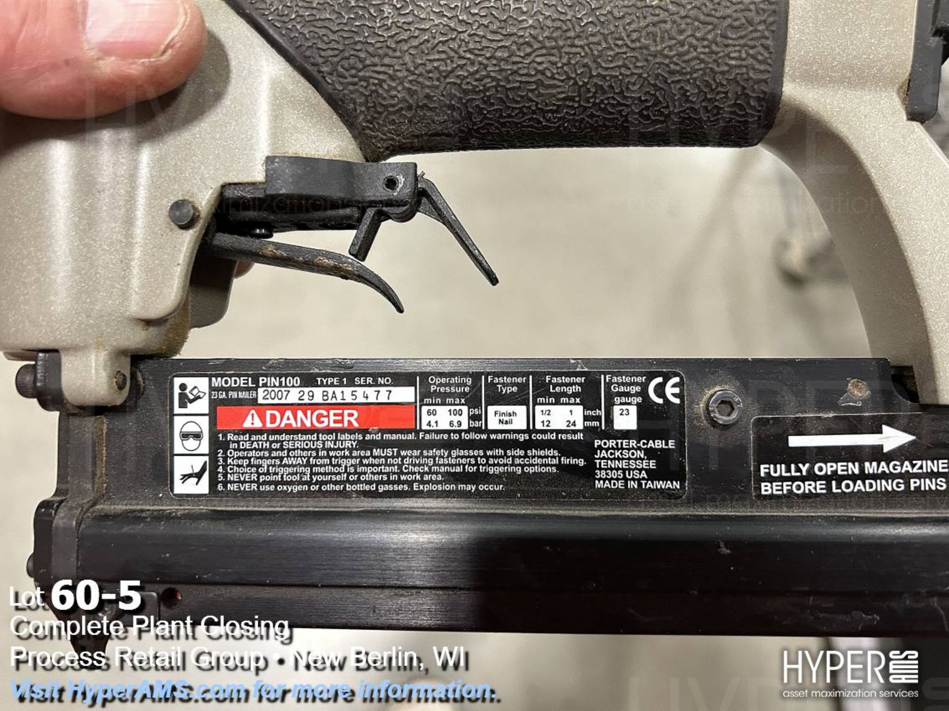 Senco, Porter cable pneumatic pin nailer, and Fasco stapler - Image 5 of 7