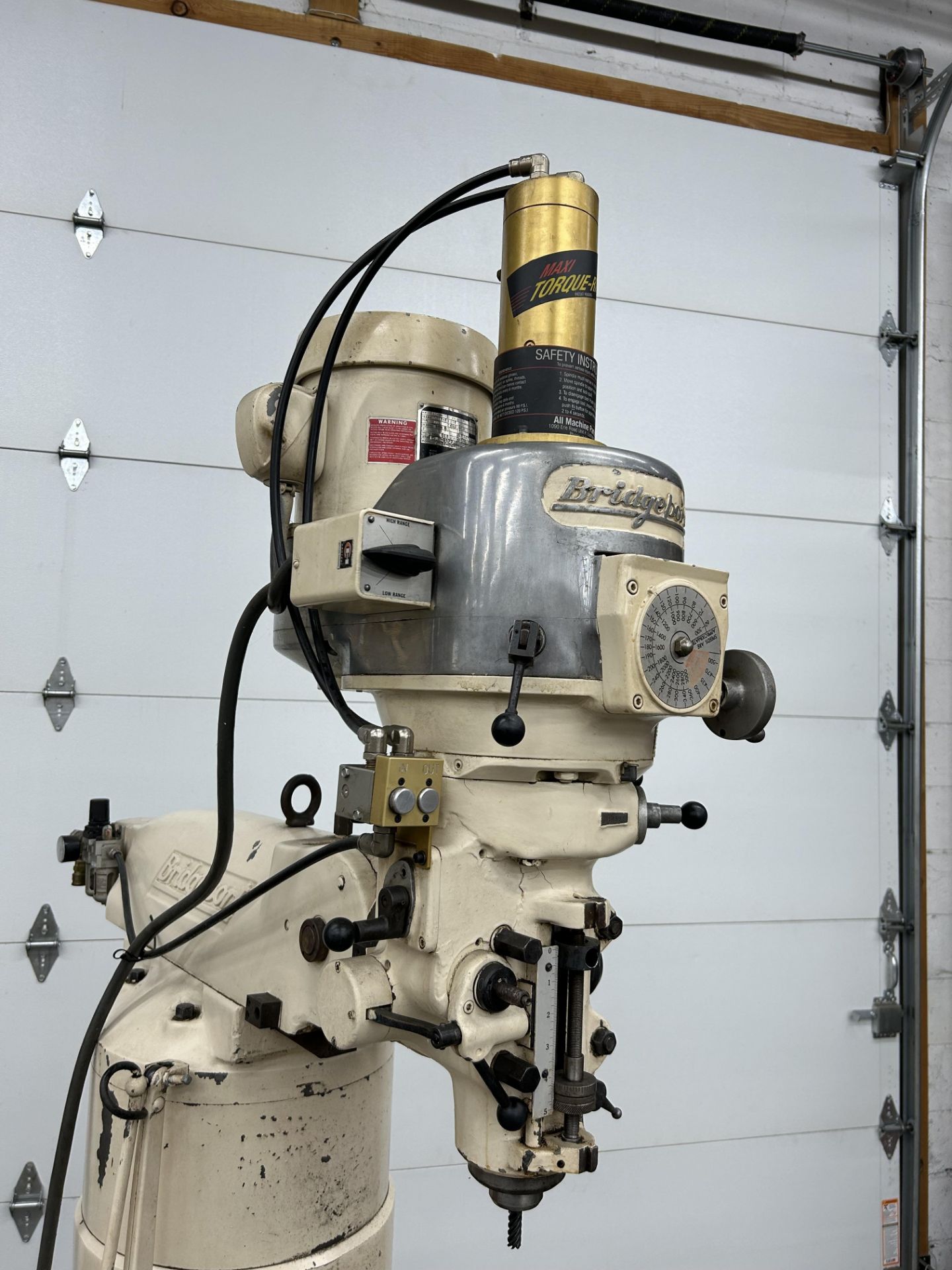 Bridgeport Mod.2J 1.5HP Vari-Speed Milling Machine - S/N 12BR166604, Spindle Speeds 60 - 4200 RPM, - Image 2 of 3