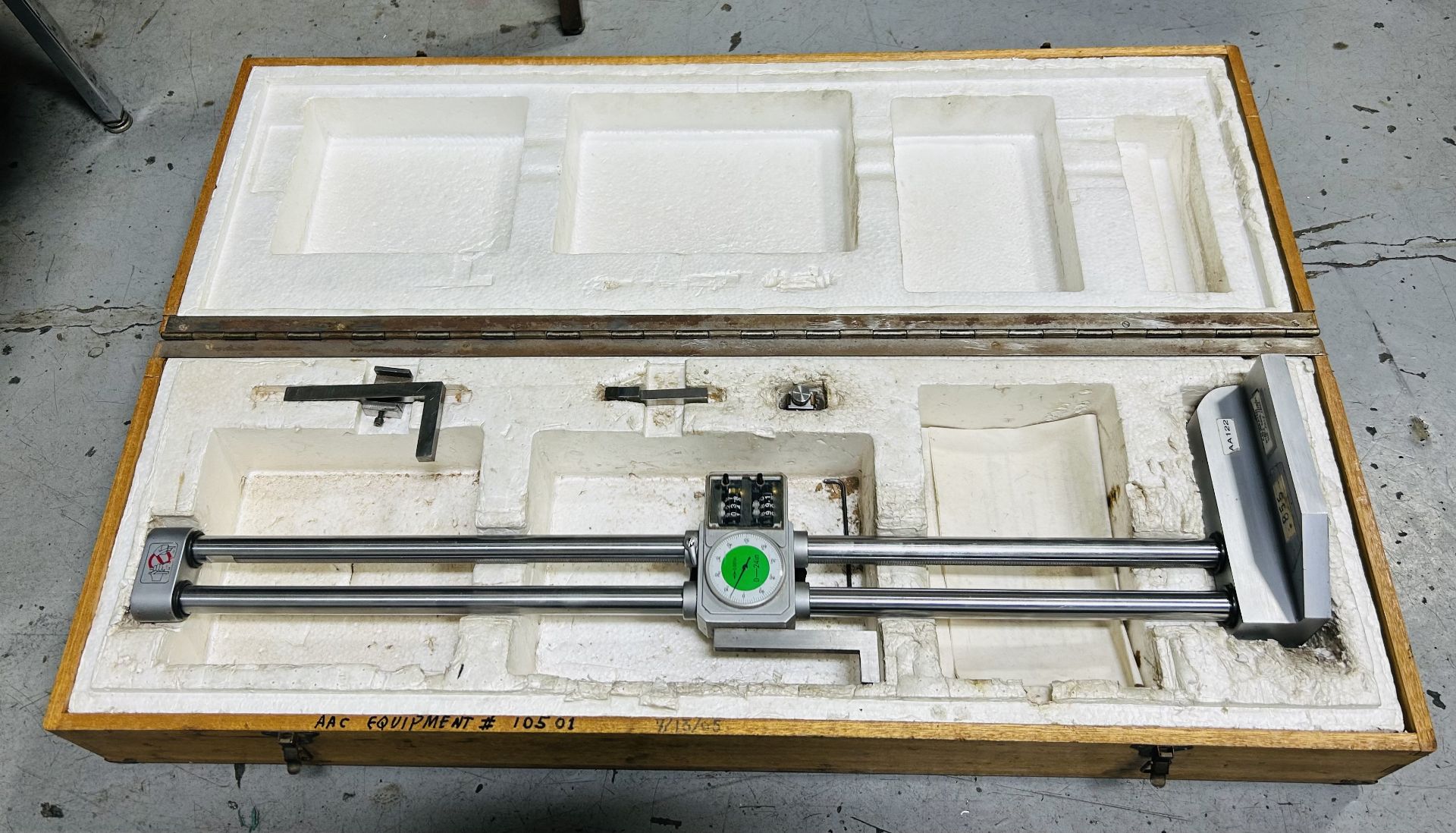 Mitutoyo 0-24" IN/MM Height Gauge - Image 2 of 2