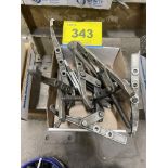 LOT OF GEAR PULLERS