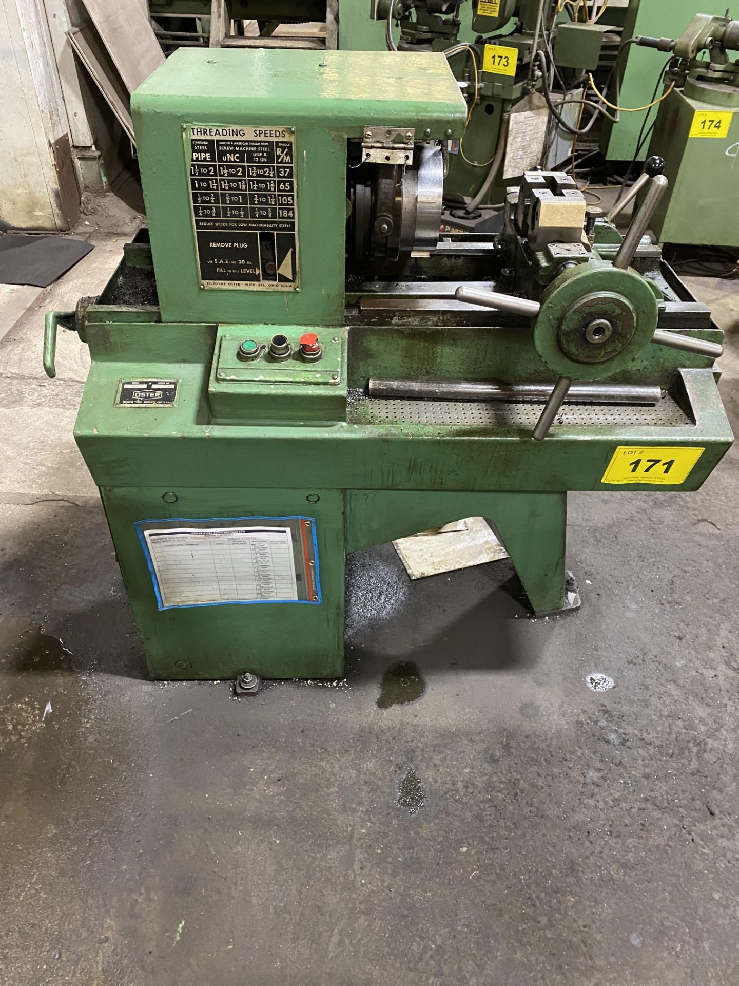 OSTER 792-A THREADING LATHE W/ VISE, TOOLING, DIES, S/N AAT-123 (RIGGING FEE $250)