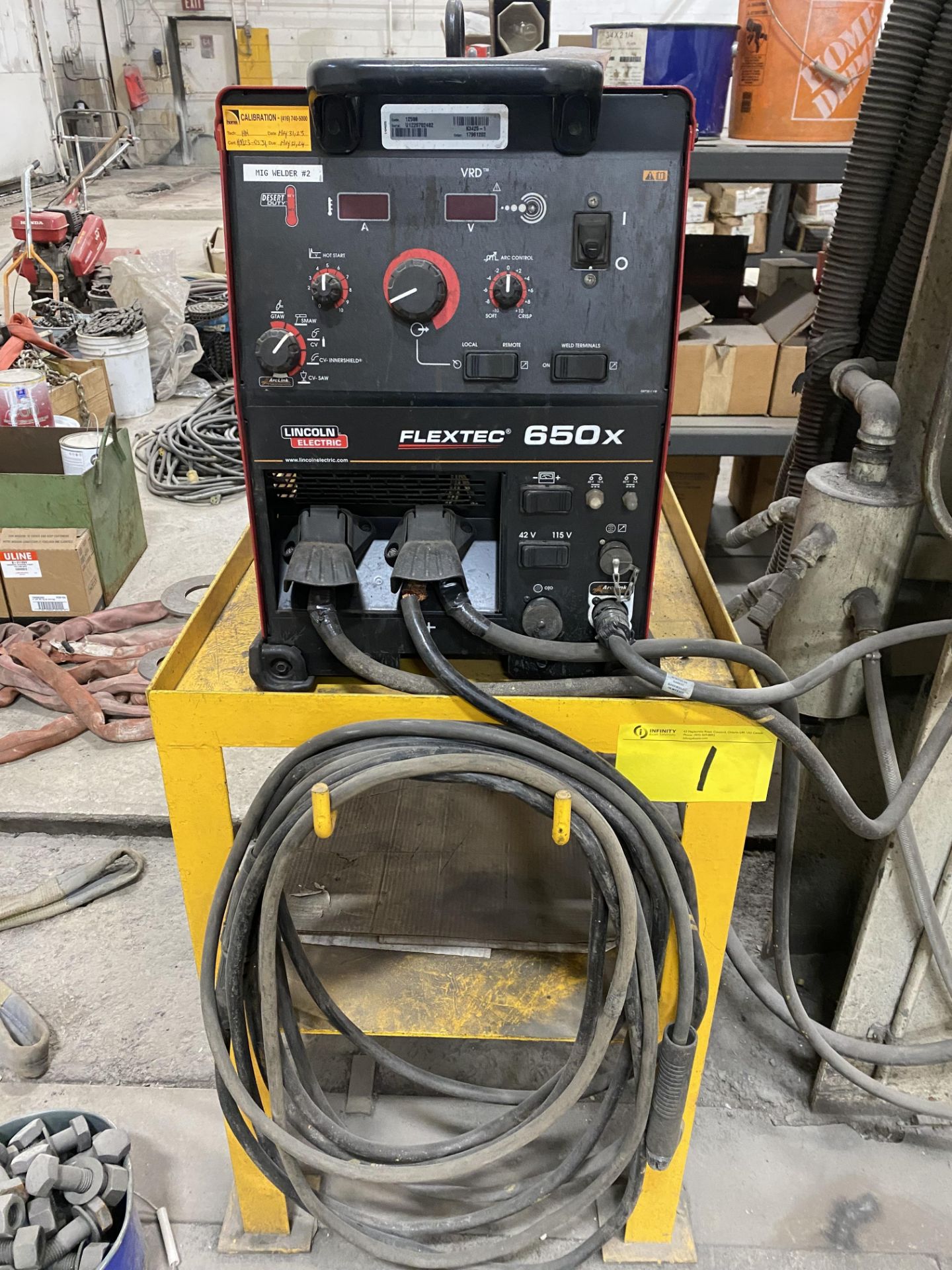 LINCOLN ELECTRIC FLEXTEC 650X MIG WELDER W/ LINCOLN ELECTRIC DLF-82 WIRE FEEDER, CABLES, STAND - Image 2 of 5