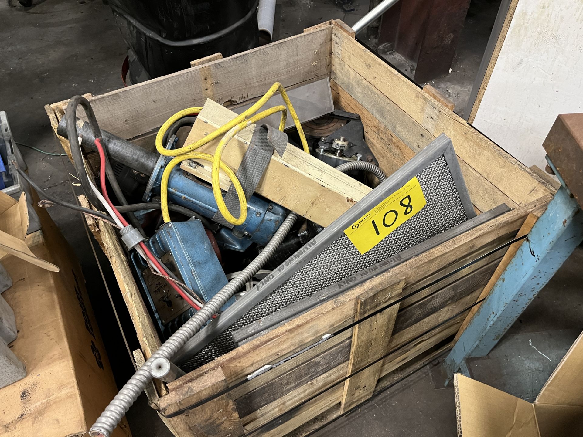 CRATE OF MIXED COMPONENTS, CRATE OF METAL PARTS, (2) CONTAINERS OF MOTORS AND PARTS - Image 4 of 7